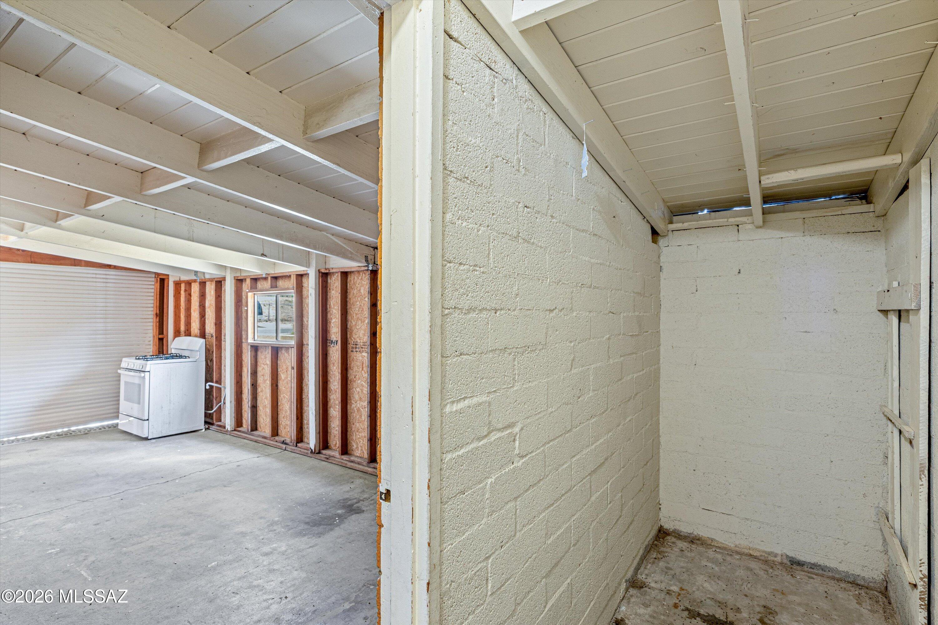 N/A - Residential Lease