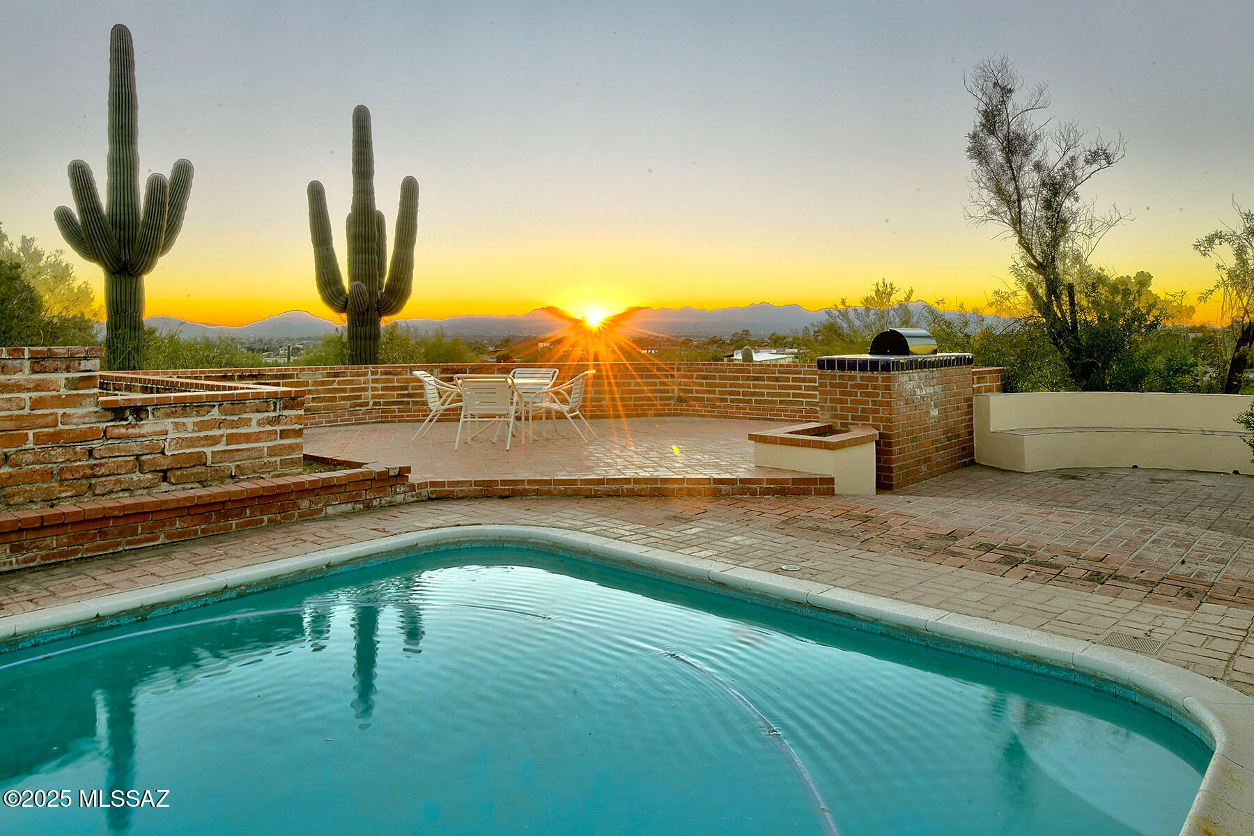 Catalina Foothills Estates NO. 2 - Residential