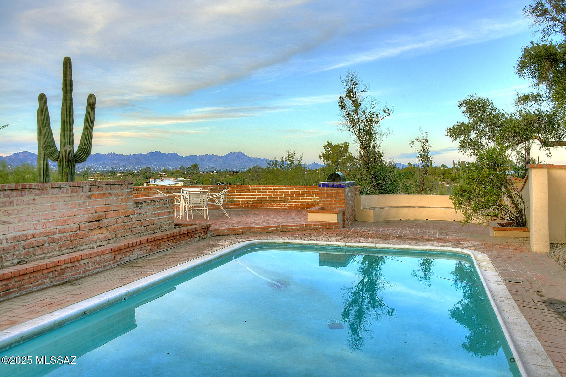 Catalina Foothills Estates NO. 2 - Residential