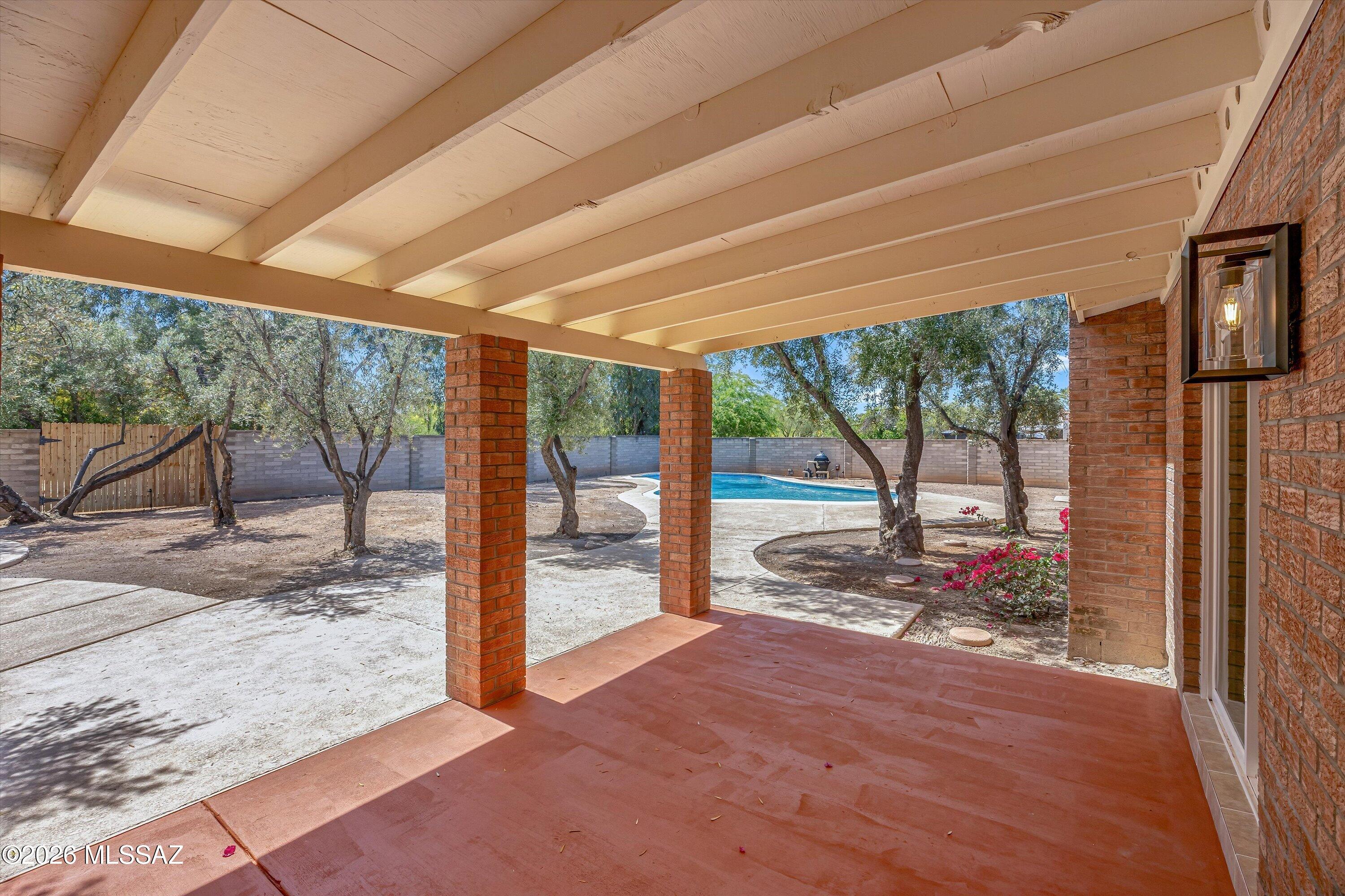 Pantano Vista - Residential