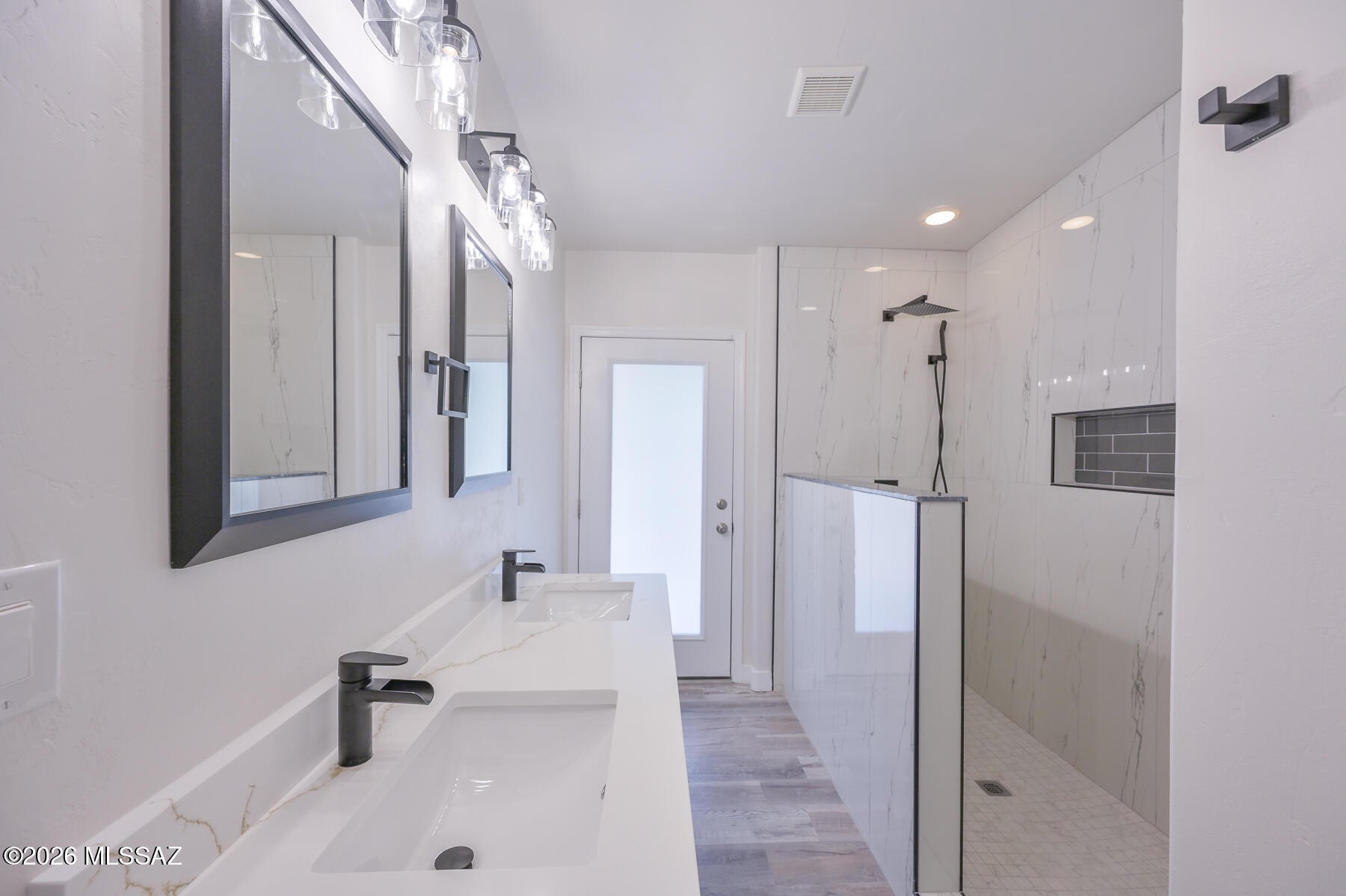 Bear Canyon Hills - Residential