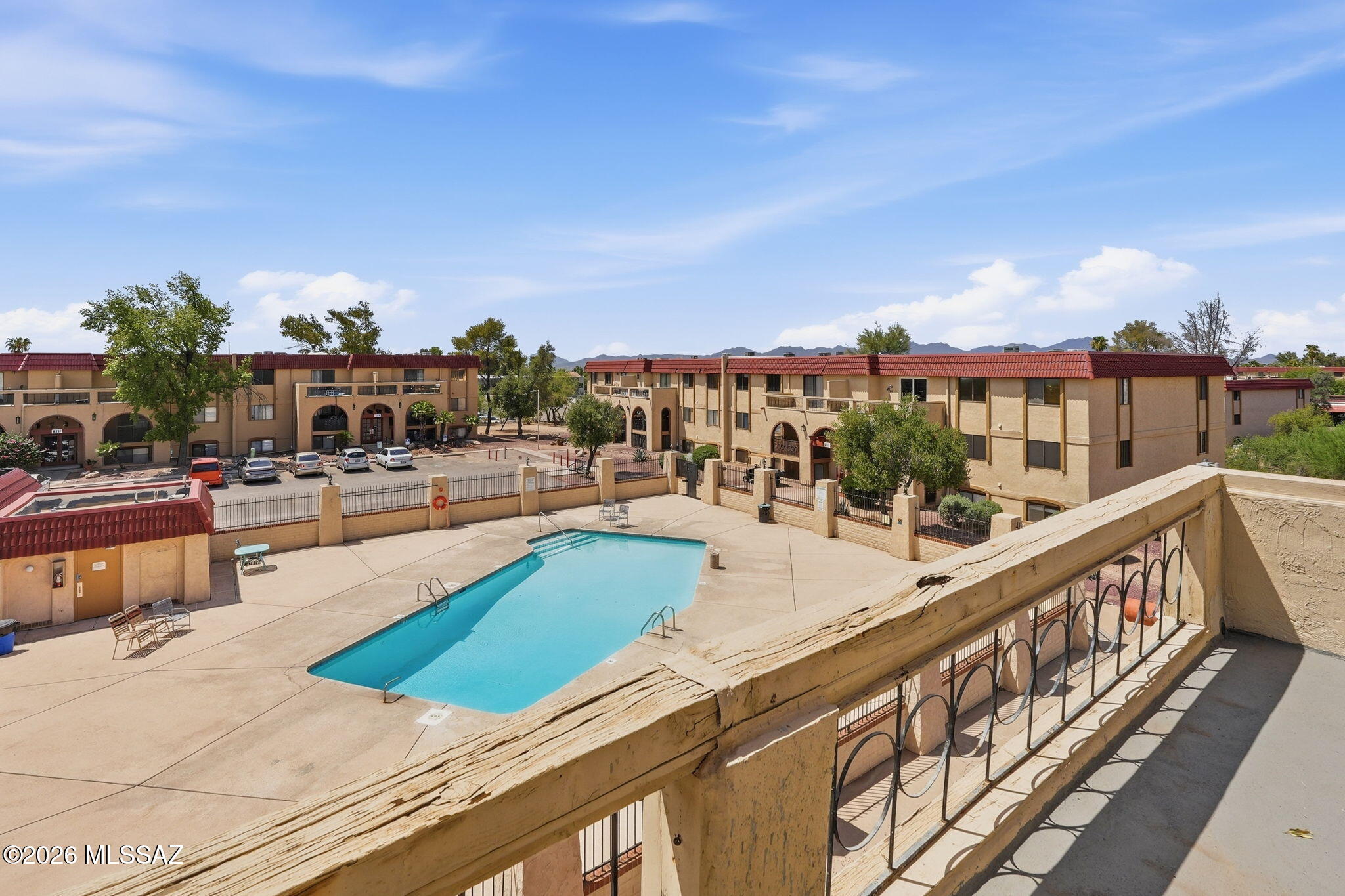Barcelona Manor Condominiums - Residential
