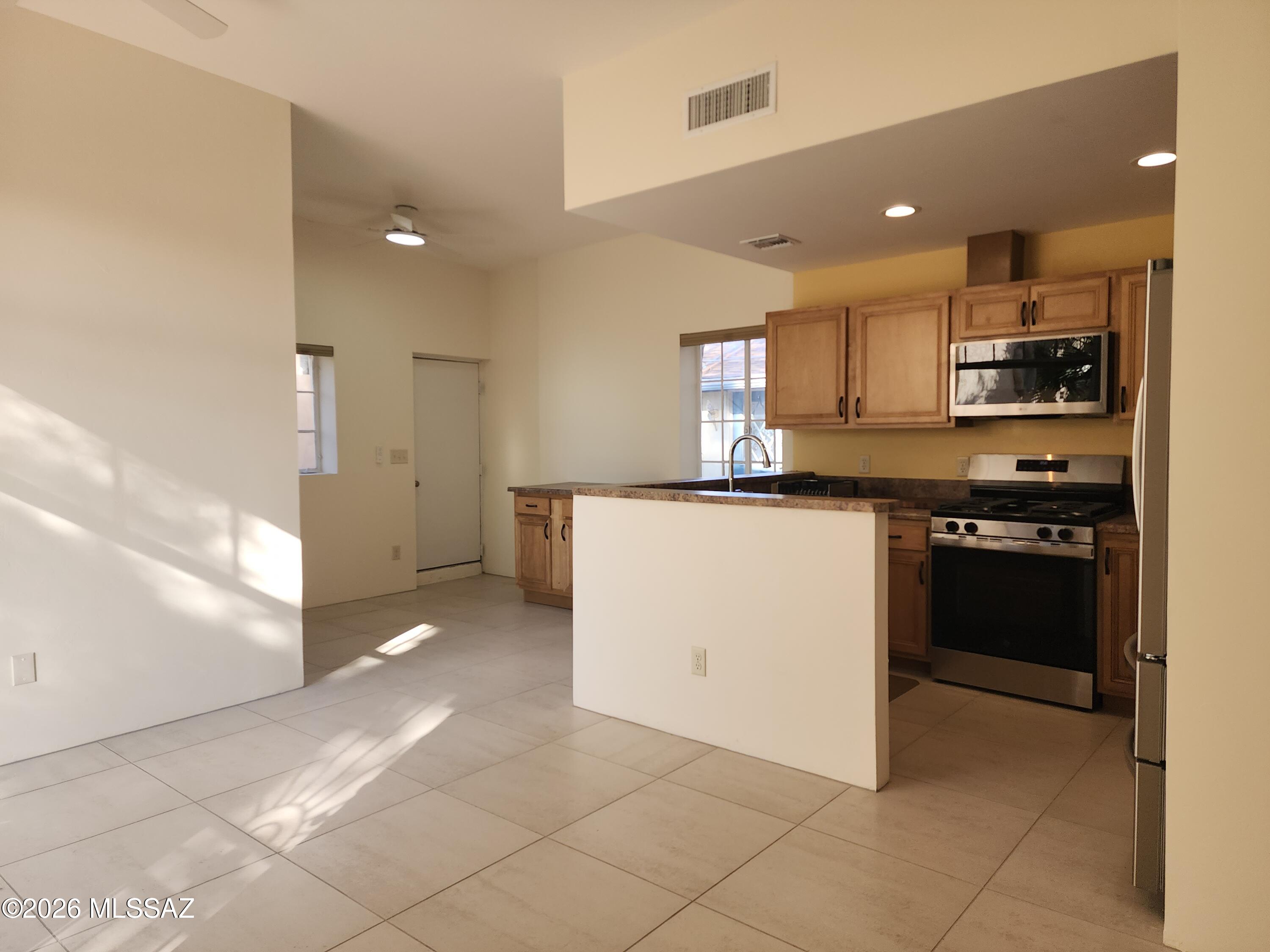Sunnyside - Residential Lease