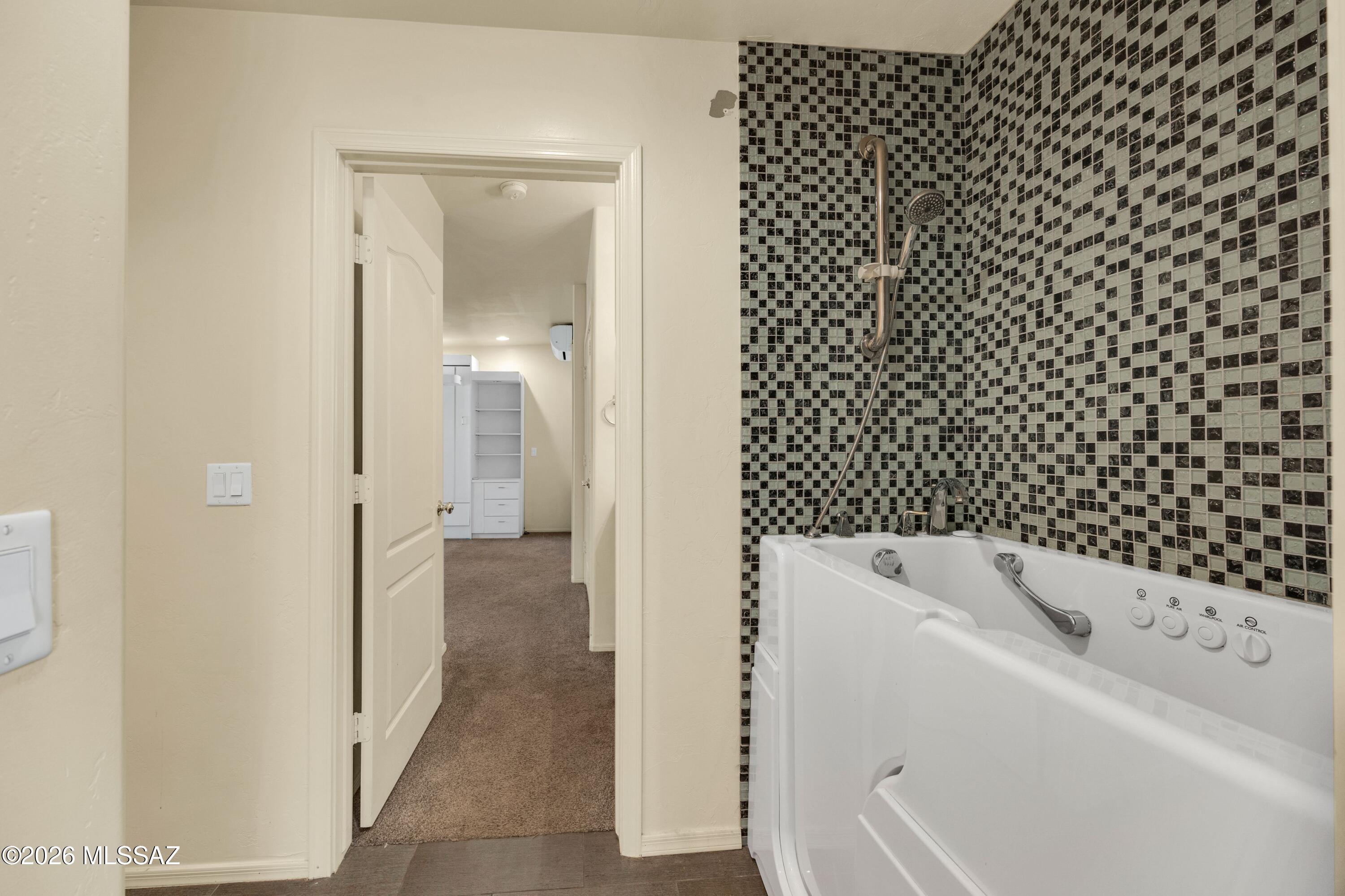 Palomino Trail (1-26) - Residential