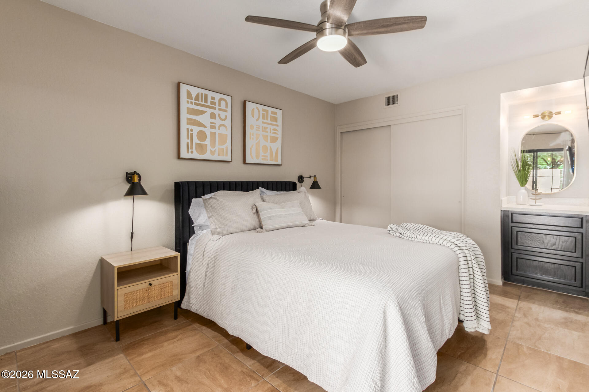 River Grove Condos. - Residential Lease