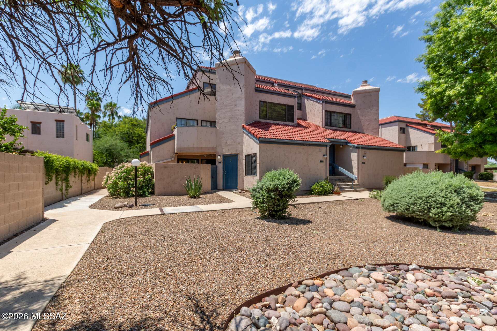 River Grove Condos. - Residential Lease