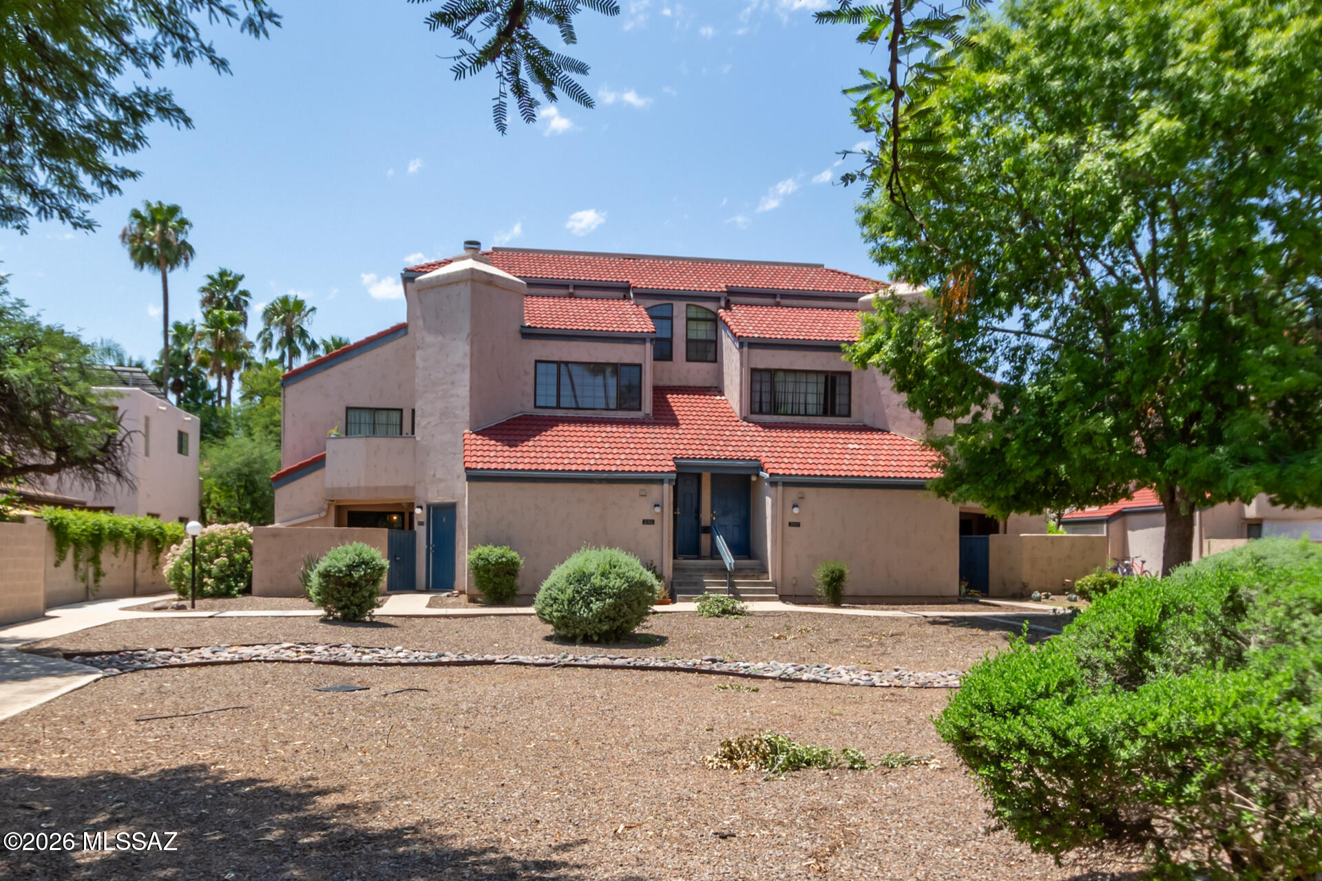 River Grove Condos. - Residential Lease