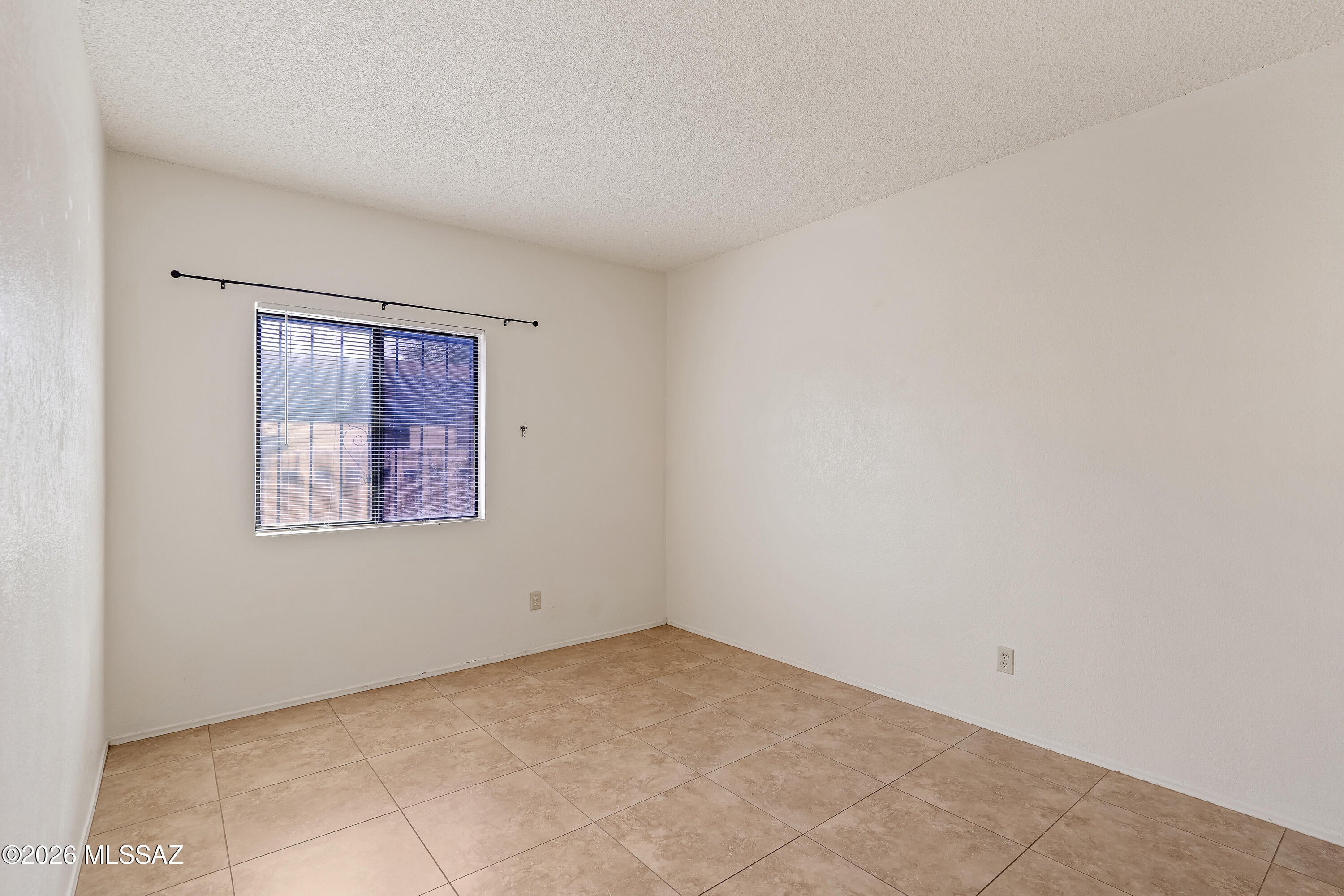Mission Oaks (1-90) - Residential