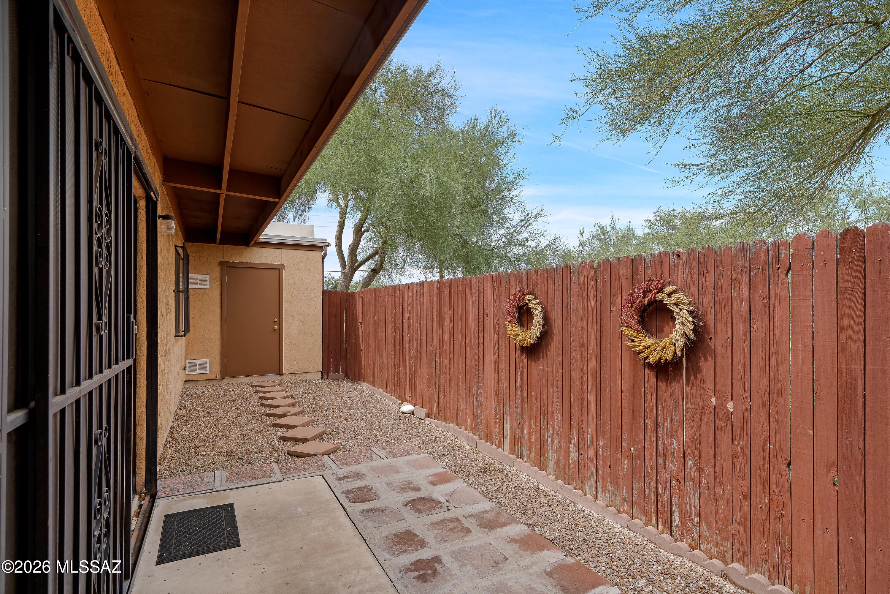 Mission Oaks (1-90) - Residential