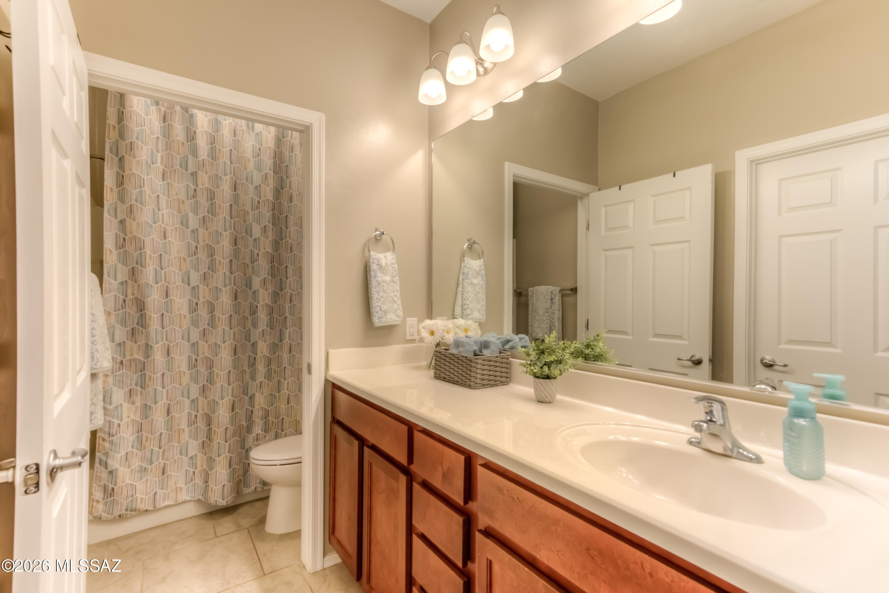 Saguaro Bloom Block 3 - Residential Lease