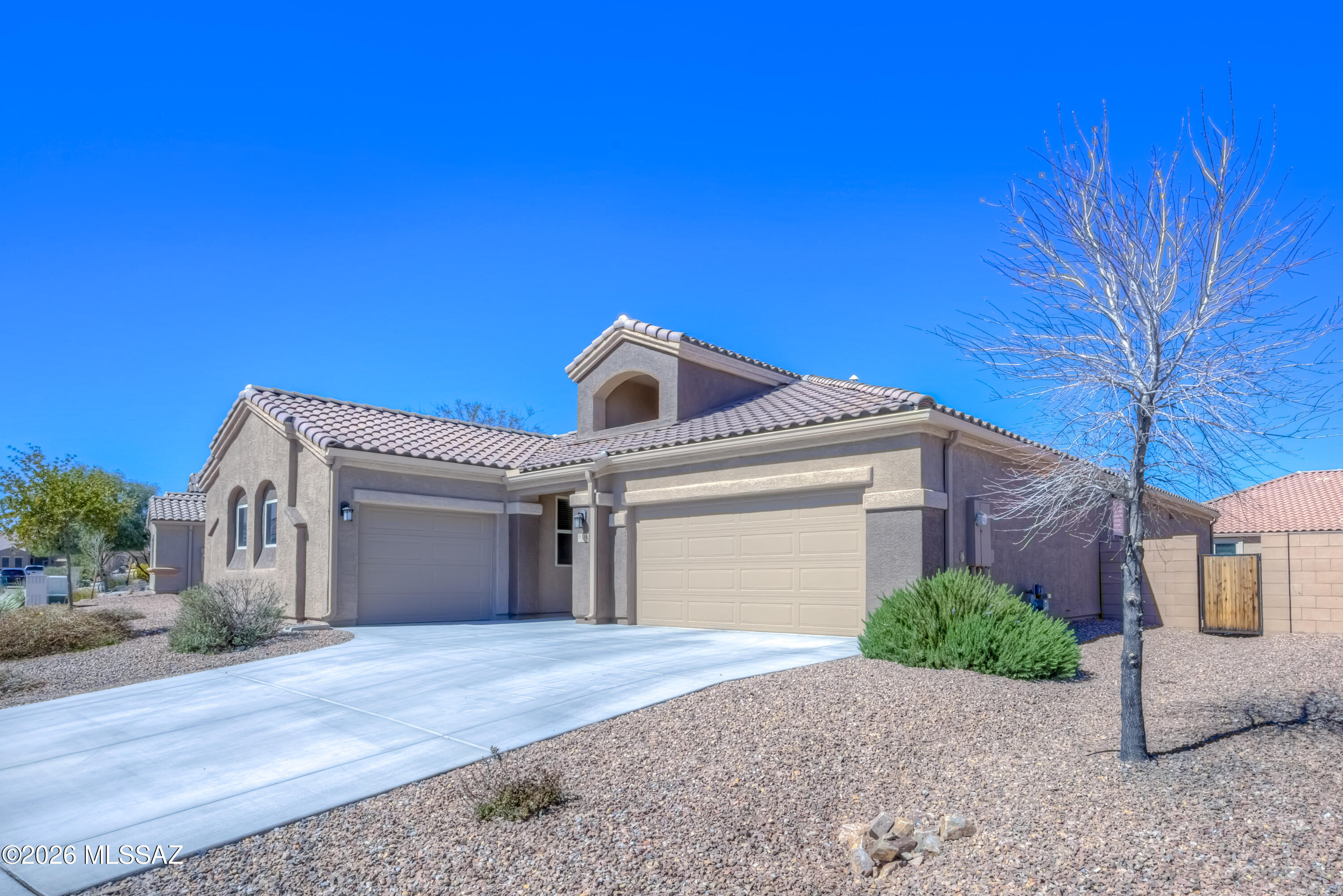 Saguaro Bloom Block 3 - Residential Lease