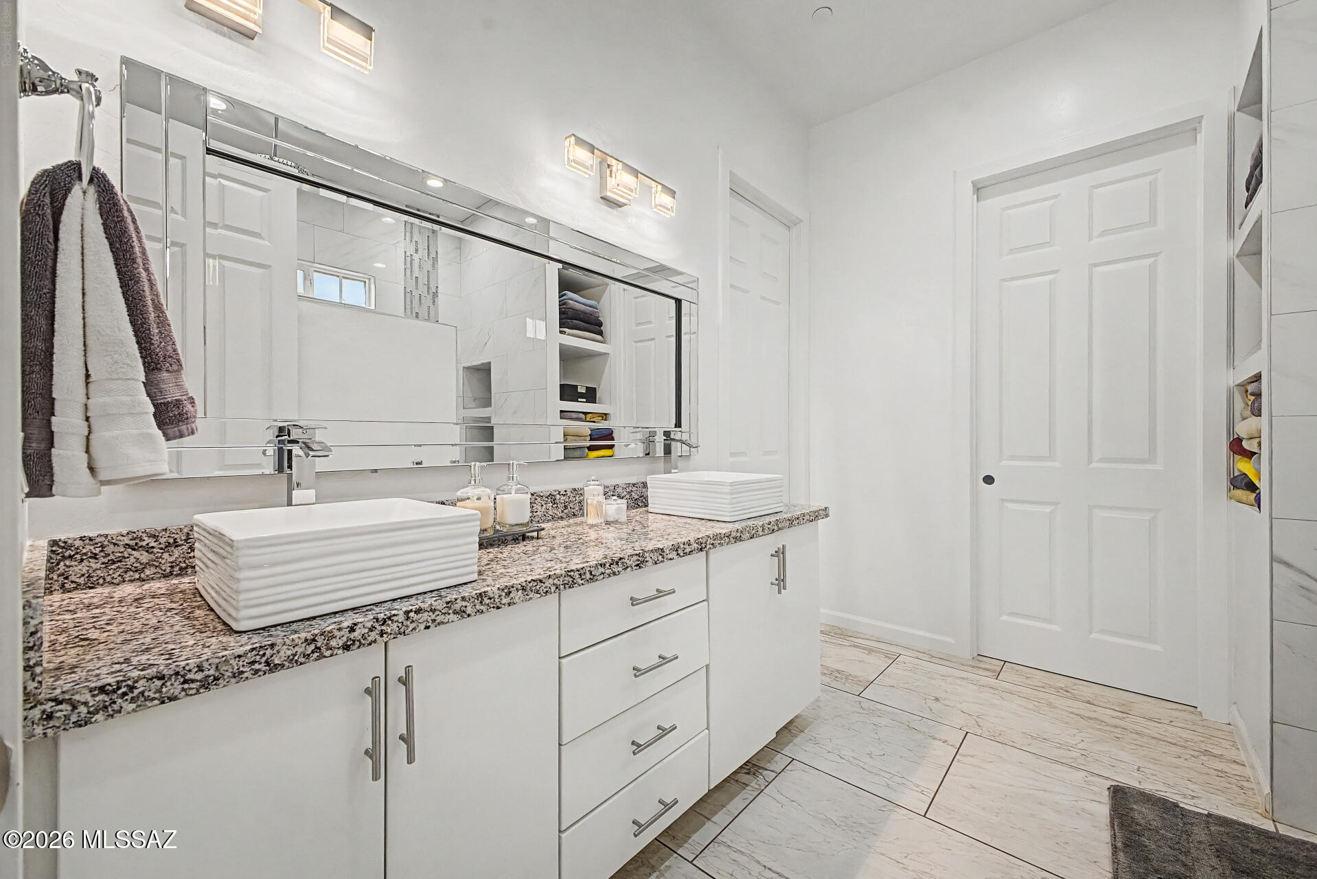 Paradise Estates (1-22) - Residential
