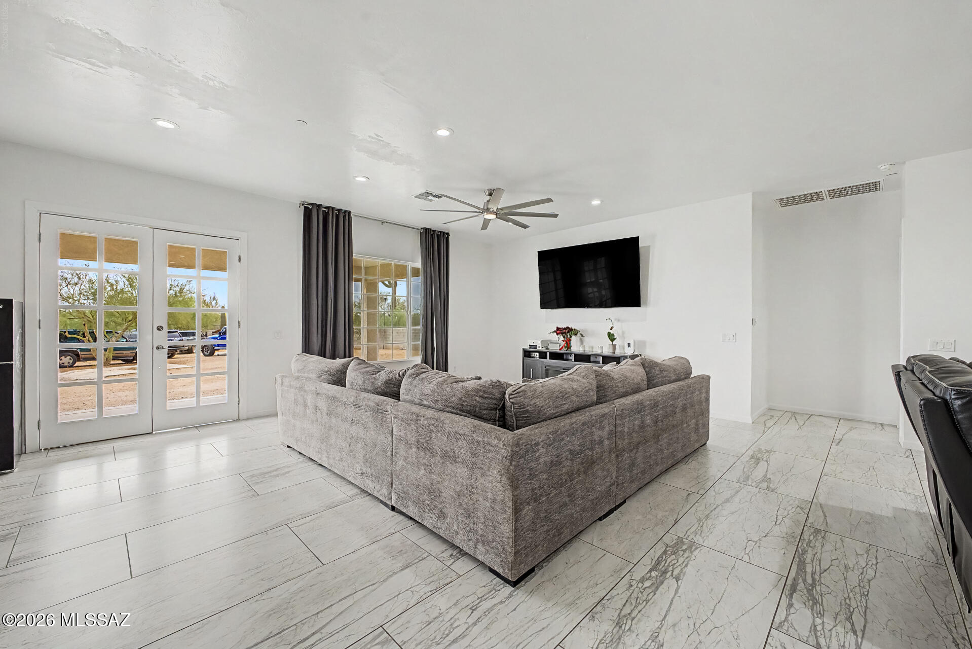 Paradise Estates (1-22) - Residential
