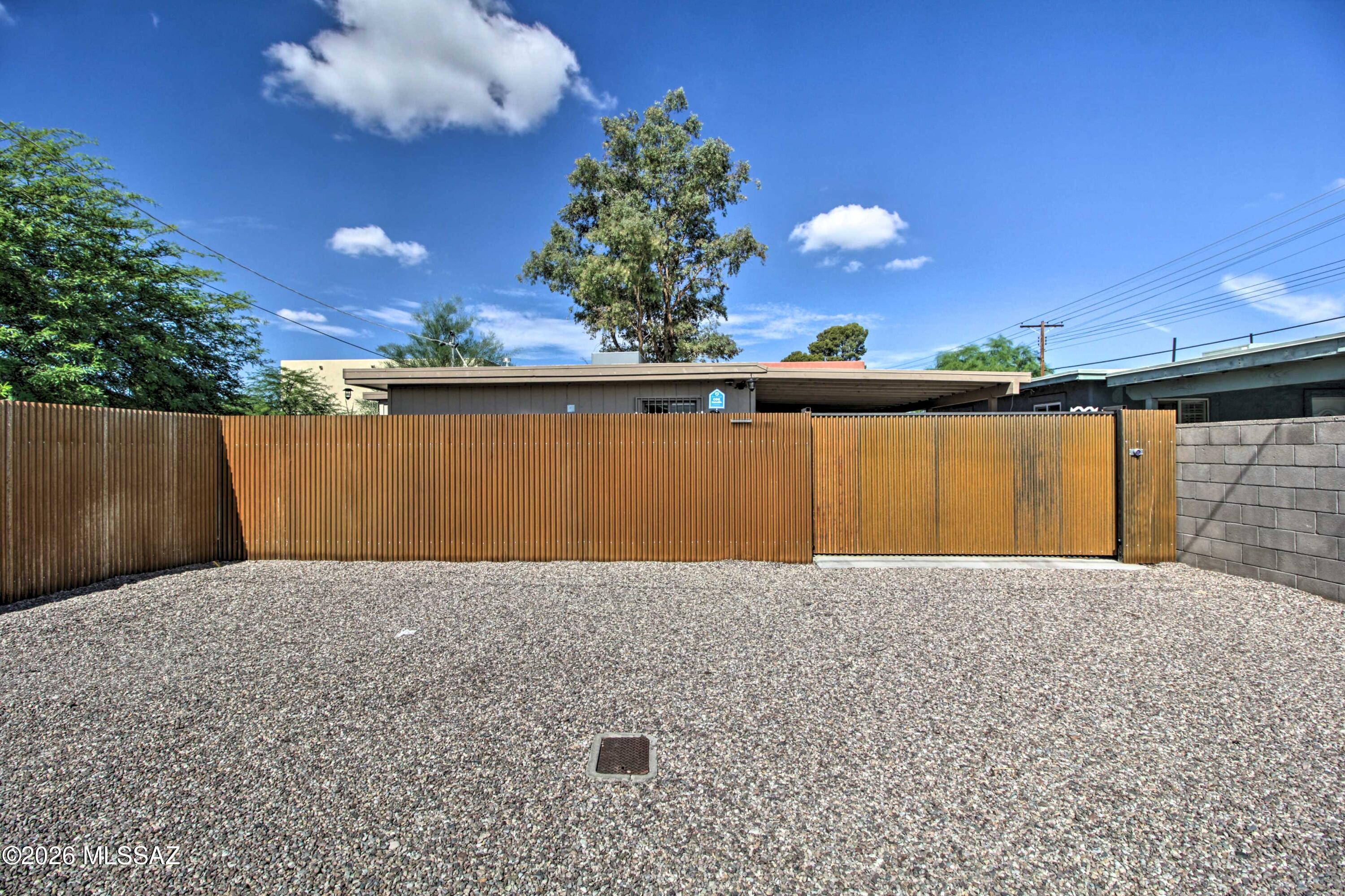 SOLAR! GATED! AMAZING! This Unfurnished home is centrally located, updated and upgraded! Kitchen has all stainless-steel appliances less than one year-old, remote-controlled ceiling fans in bedrooms and living areas, covered patio, tile everywhere but bedrooms which feature laminate wood floors. This home is fully fenced with a remote-controlled solar gate. Property includes 2-car tandem carport PLUS more space out front for parking, solar panels (lower electric bill), drip irrigation, fruit trees, room to container garden, COVERED patio and outdoor space to relax at the end of your busy day. Washer and Dryer included! Two well behaved dogs 30 pounds or less with pet fee and owner approval upon meeting. Refrigerator does not have water line attached, water ice dispenser nonfunctional---> Owner requires renter's insurance for all tenants:
Personal Liability ($100,000 to $300,000)
Personal Property ($20,000 to $30,000)
Loss of Use / Additional Living Expenses ($10,000+) Vista Point Properties hired to find a tenant only, Owner will manage property.