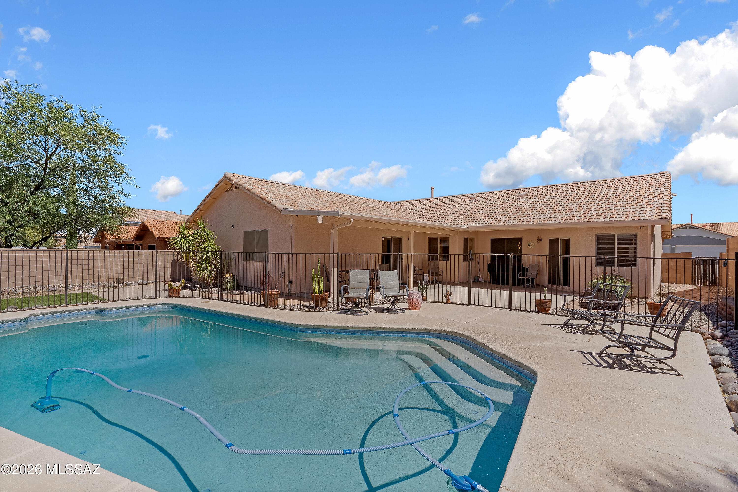 Rancho Elegante - Residential