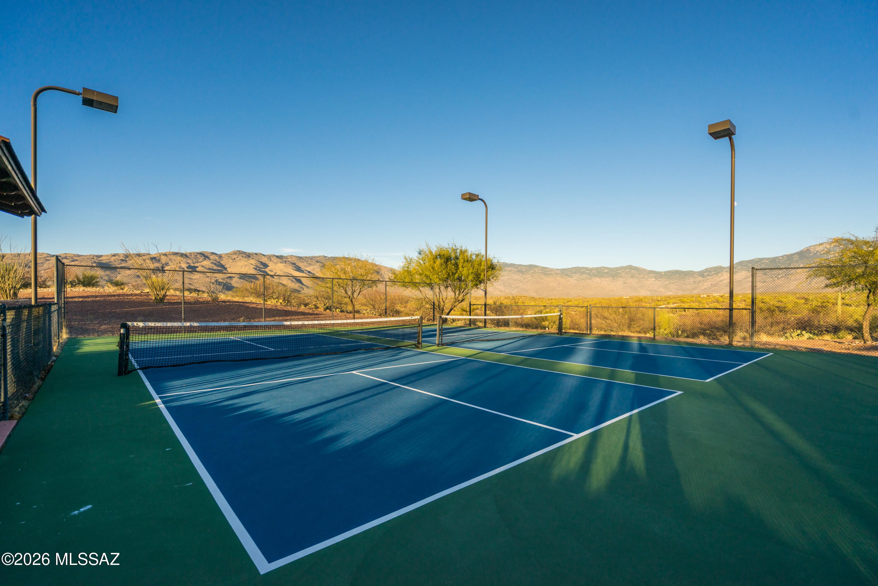 Coyote Creek (1-395) - Land