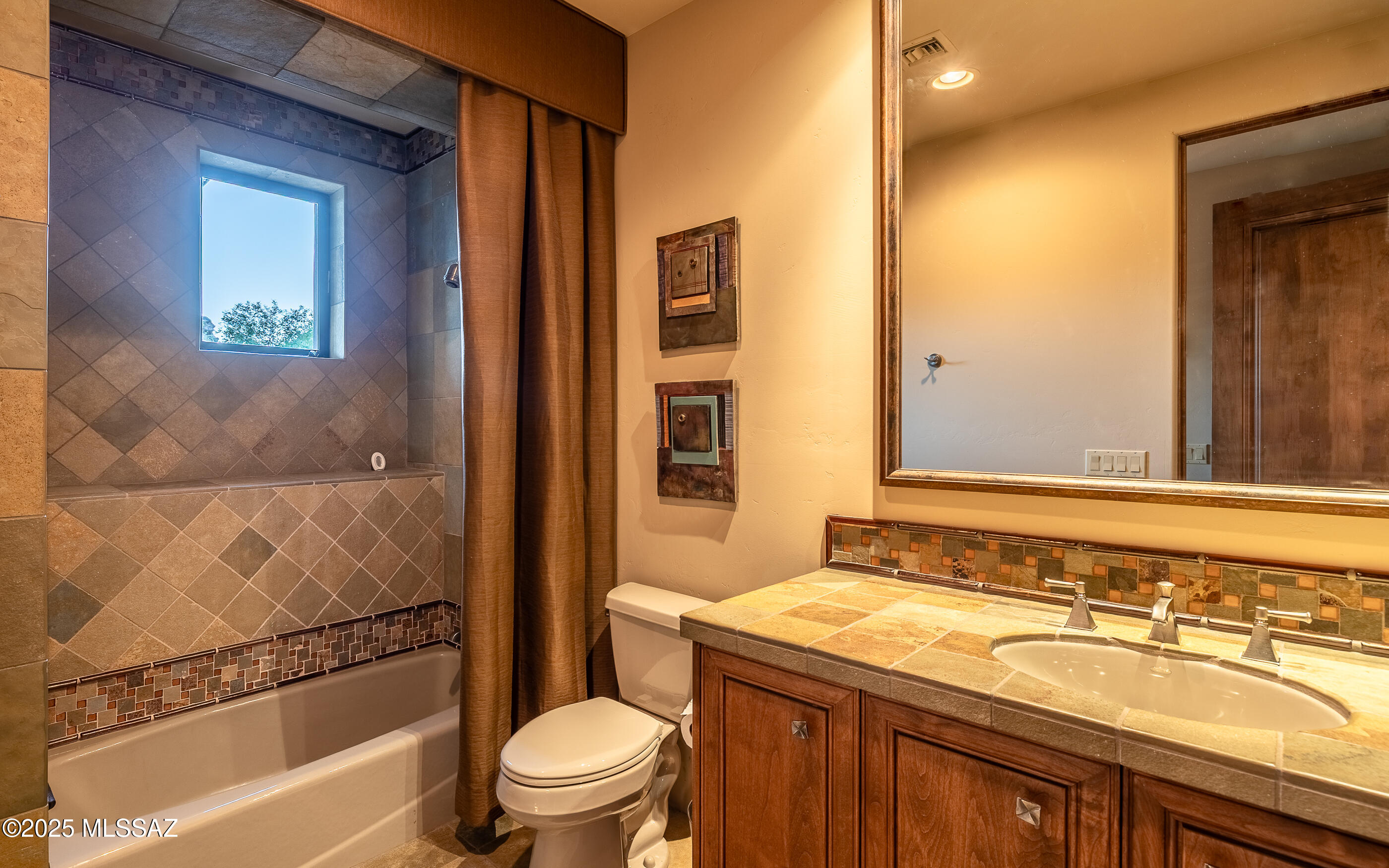 Canyon Pass At Dove Mountain - Residential