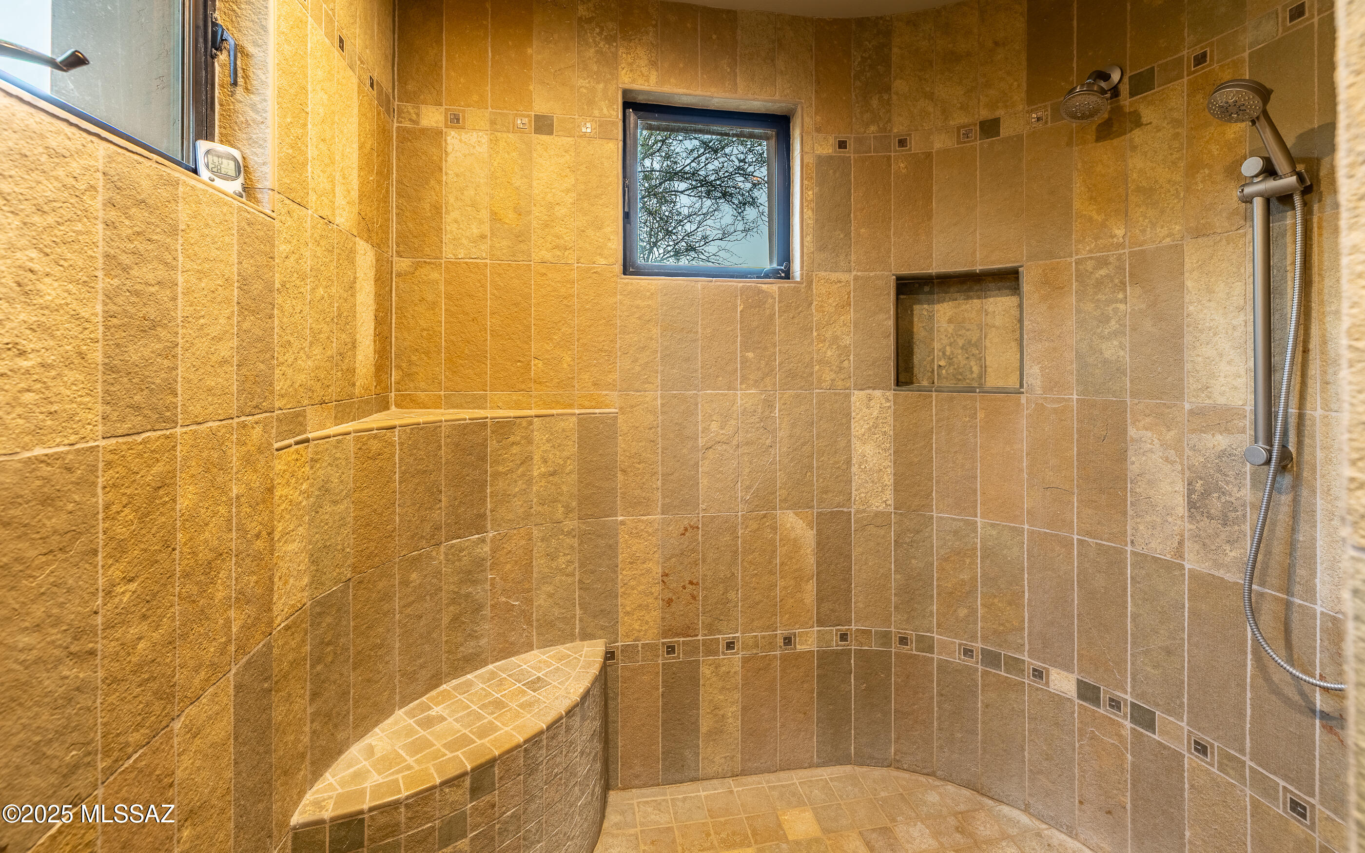 Canyon Pass At Dove Mountain - Residential
