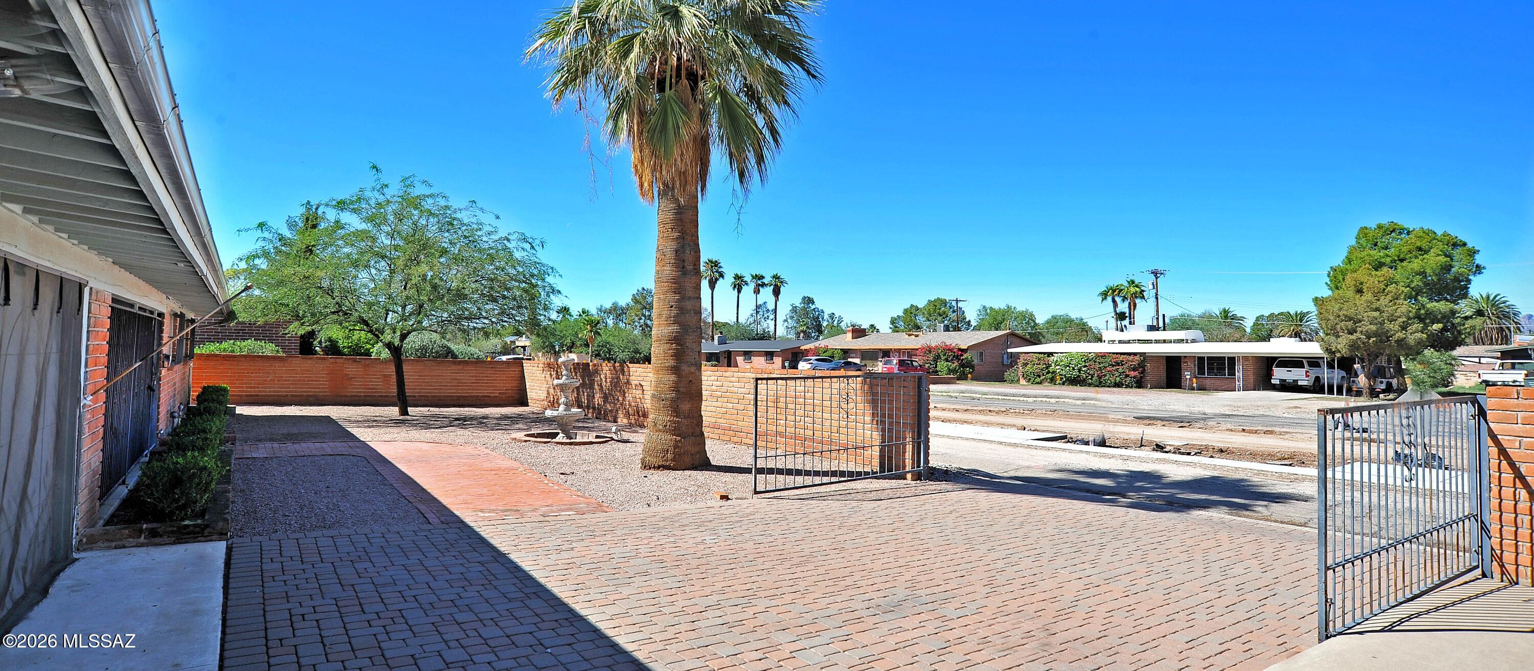 El Conquistador Estates - Residential