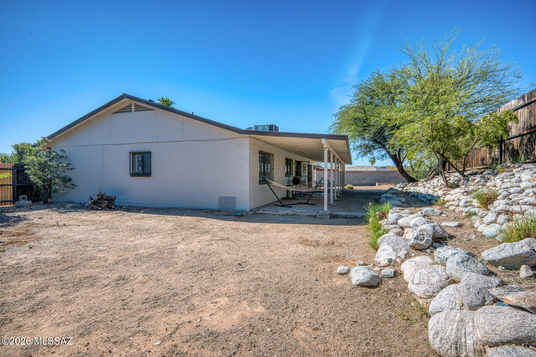 Paseo Vista (1-234) - Residential