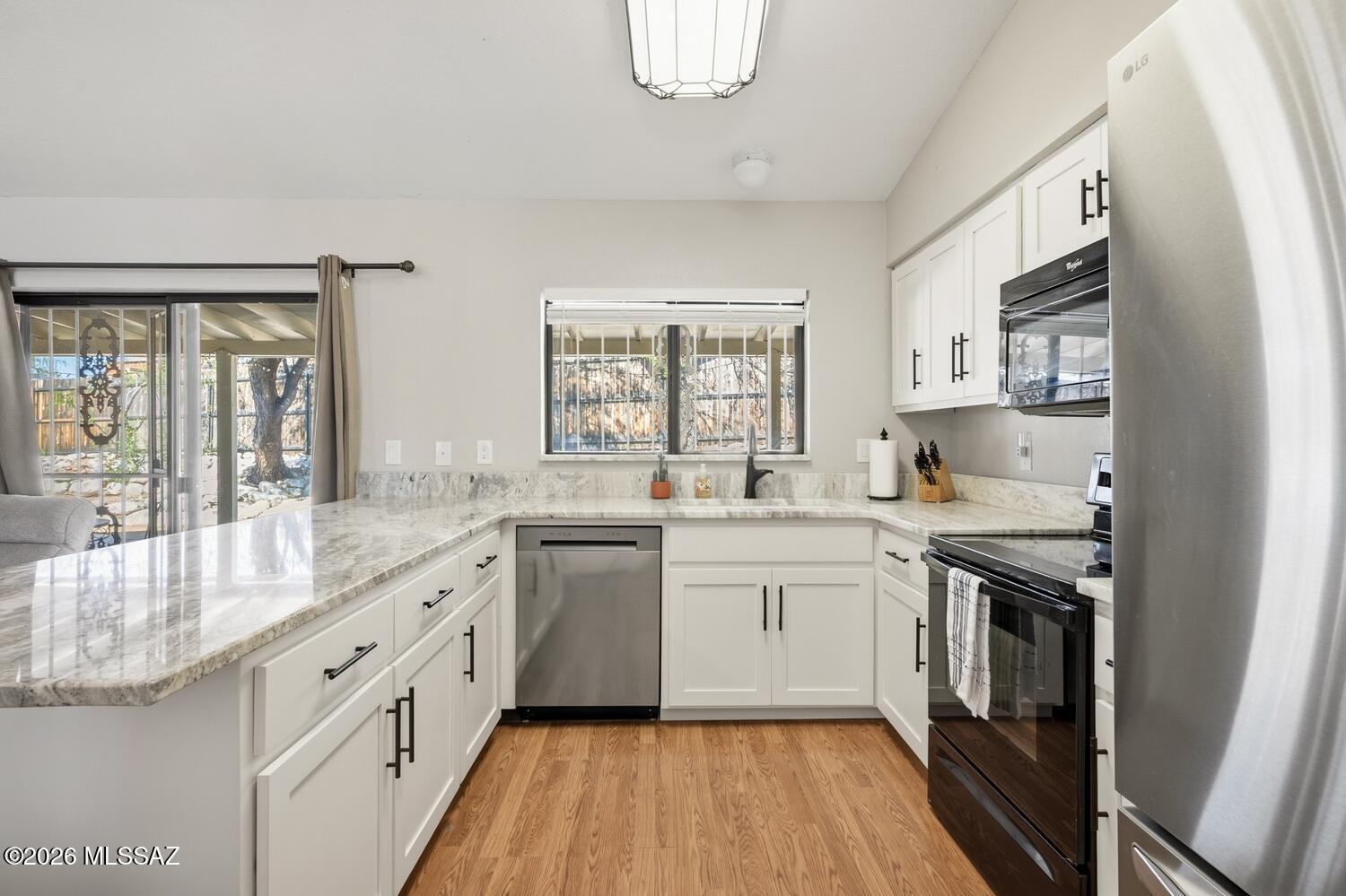 Paseo Vista (1-234) - Residential