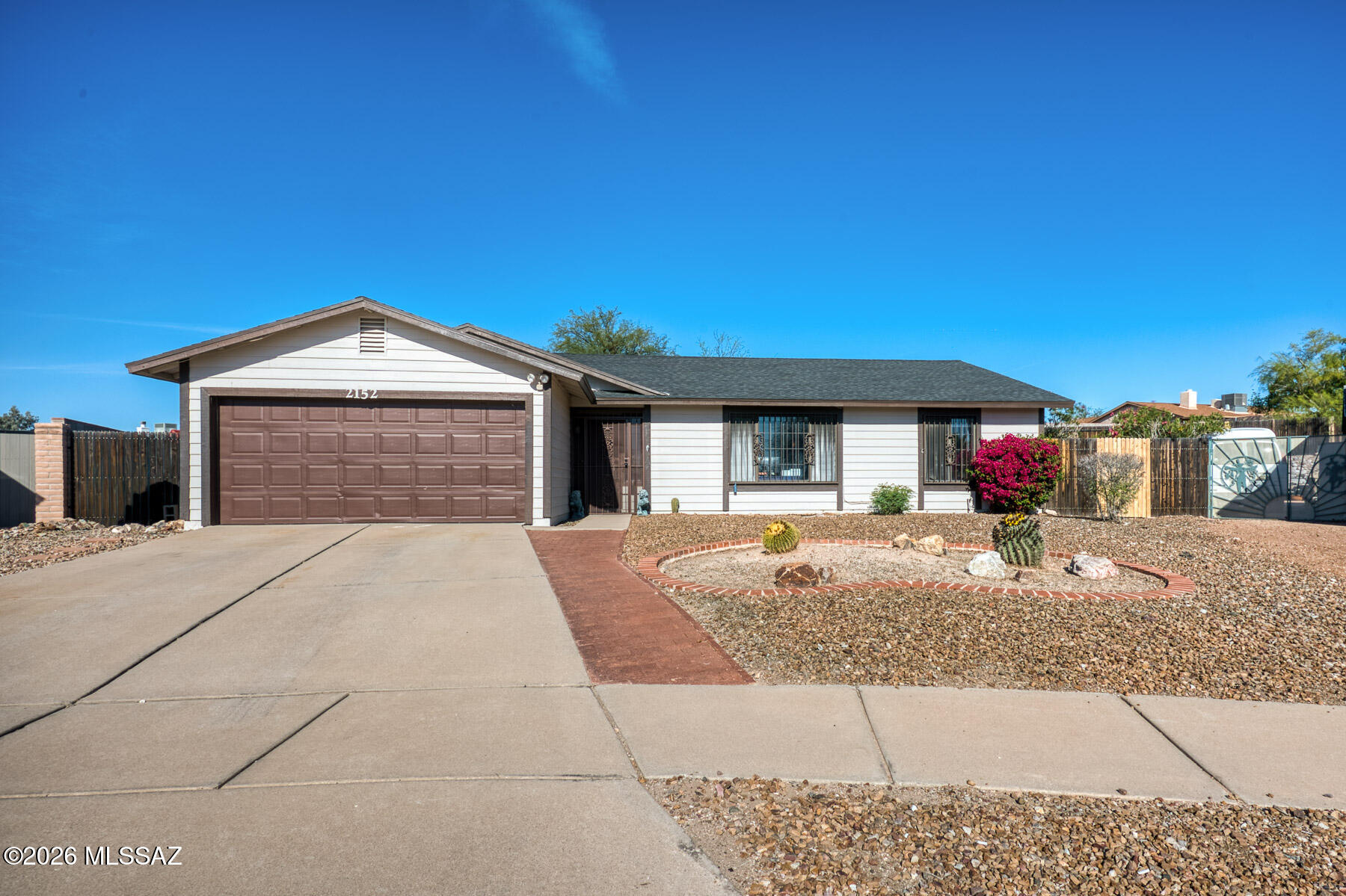 Paseo Vista (1-234) - Residential