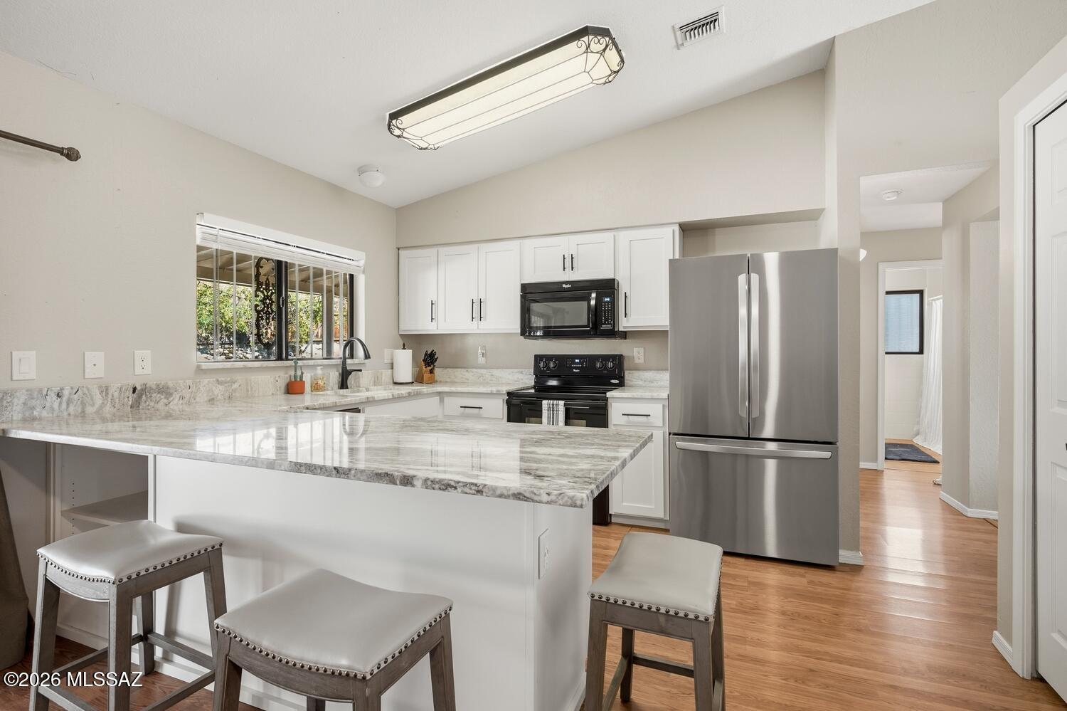 Paseo Vista (1-234) - Residential