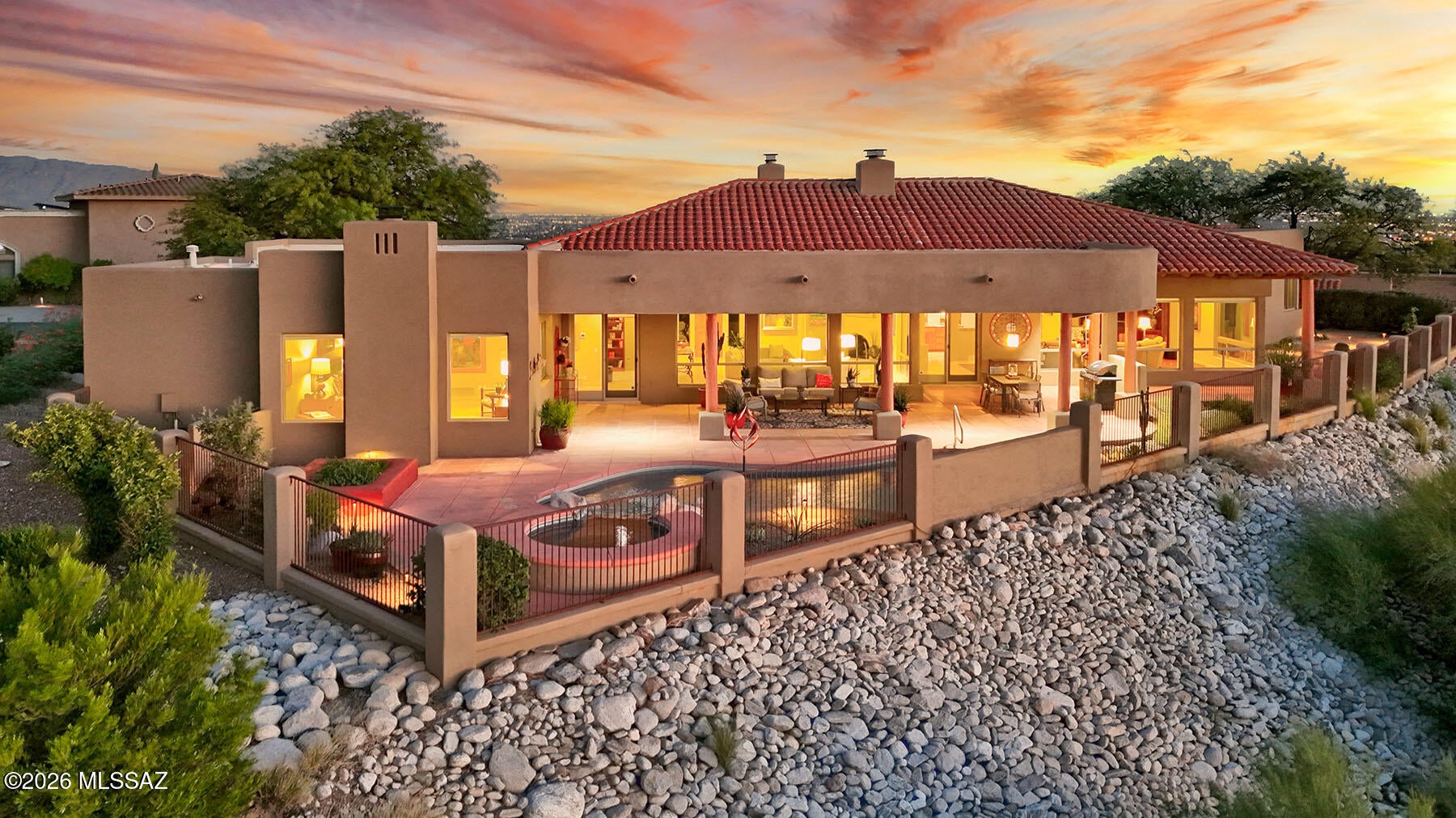 Sabino Mountain (1-290) - Residential