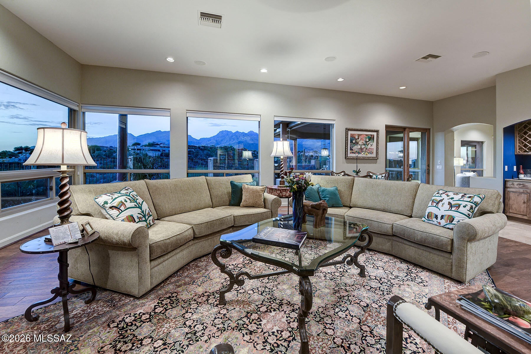 Sabino Mountain (1-290) - Residential