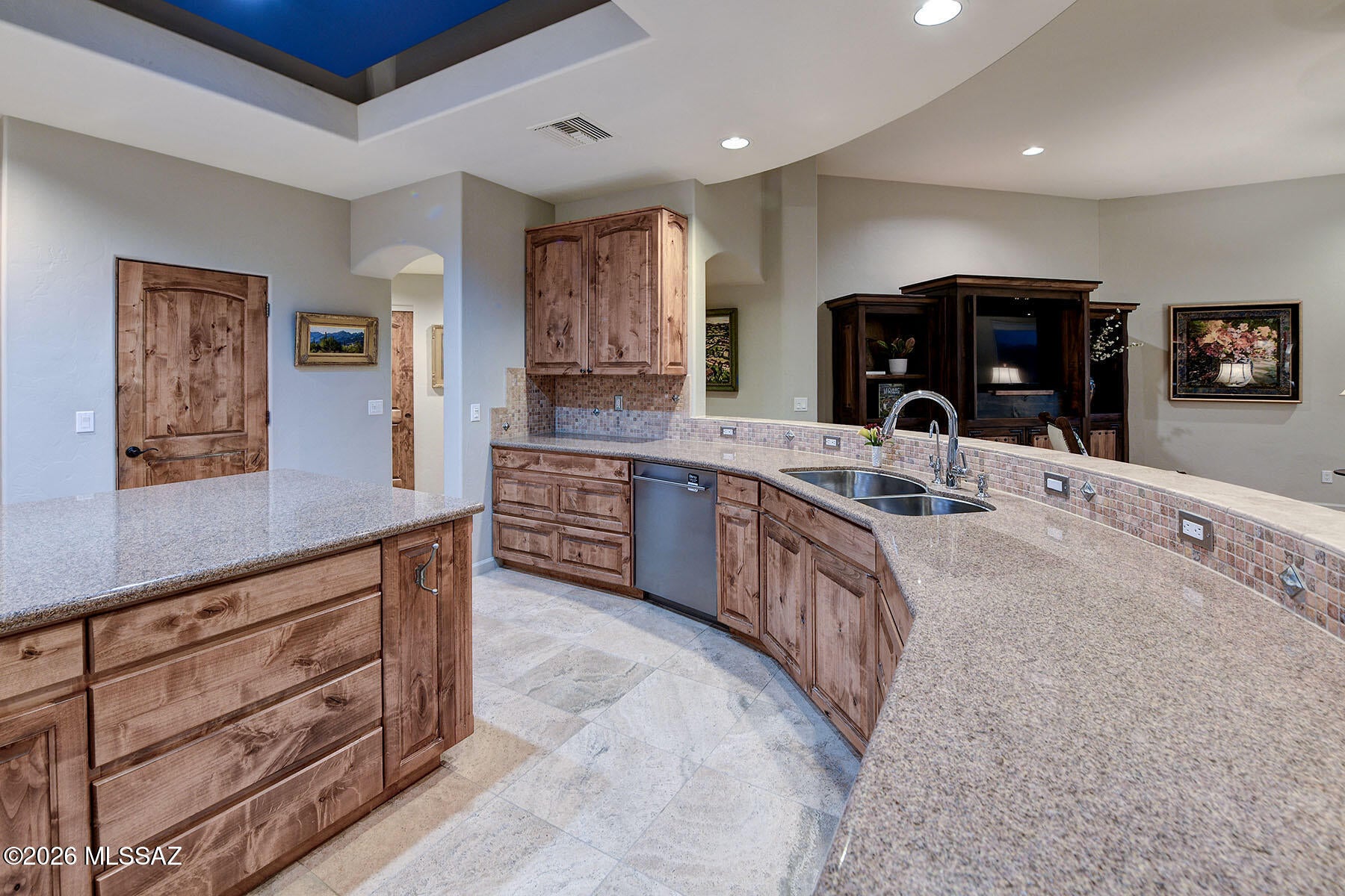 Sabino Mountain (1-290) - Residential