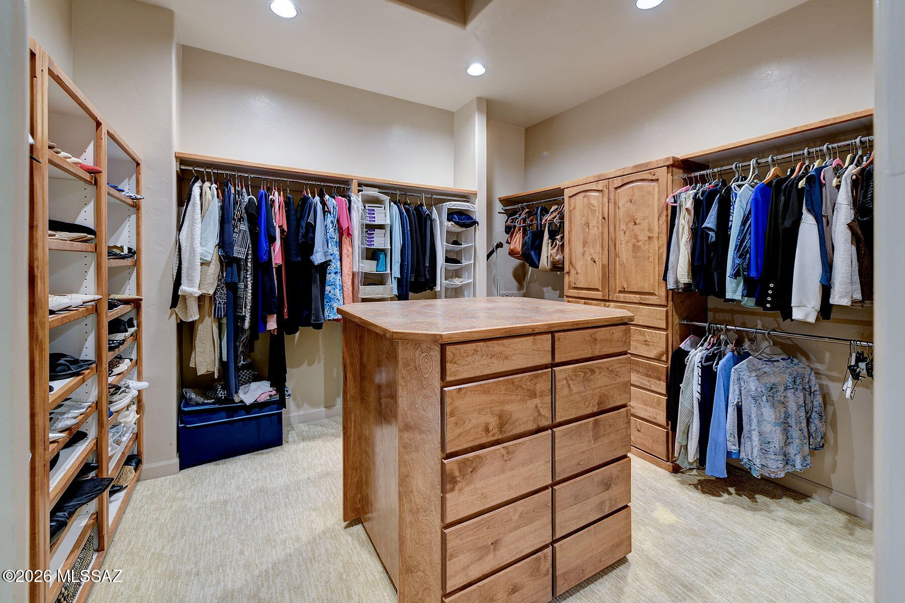 Sabino Mountain (1-290) - Residential
