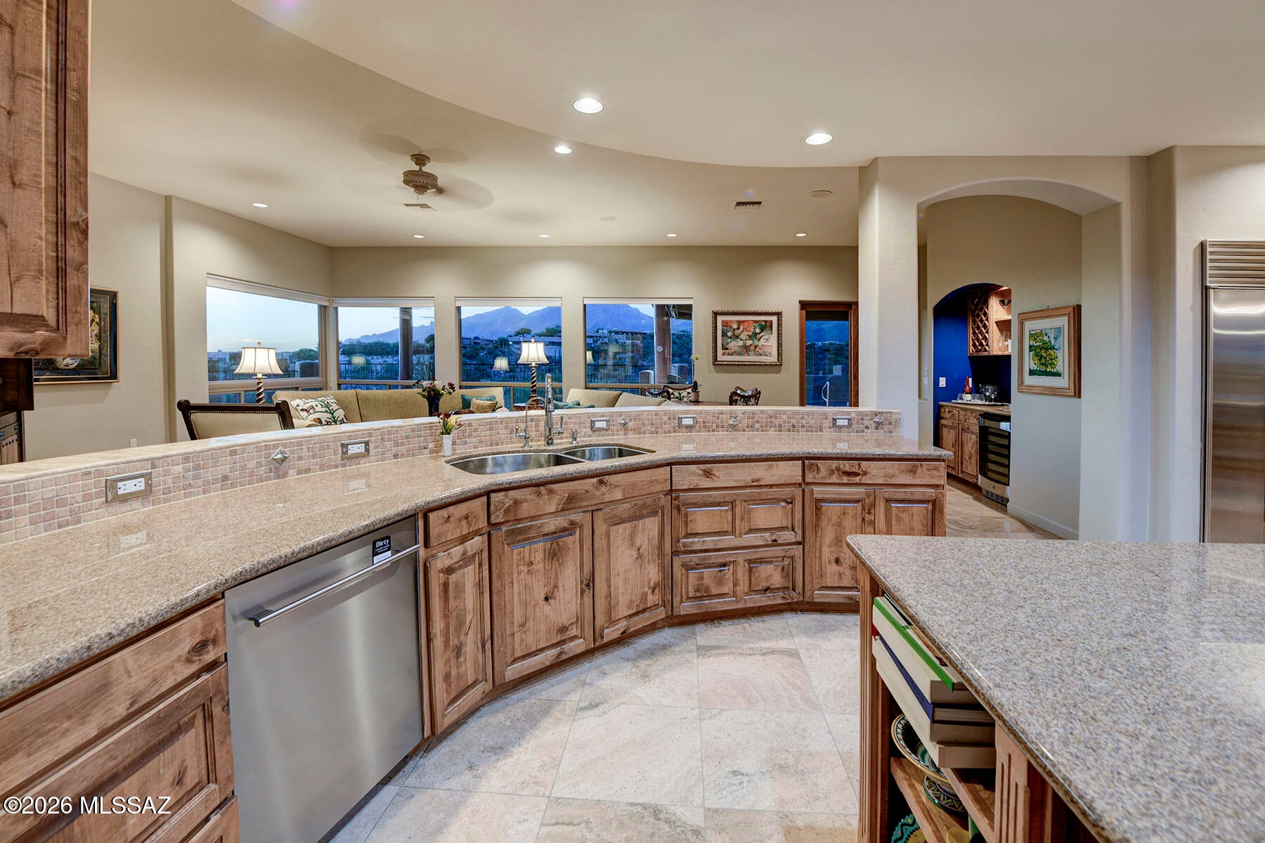 Sabino Mountain (1-290) - Residential