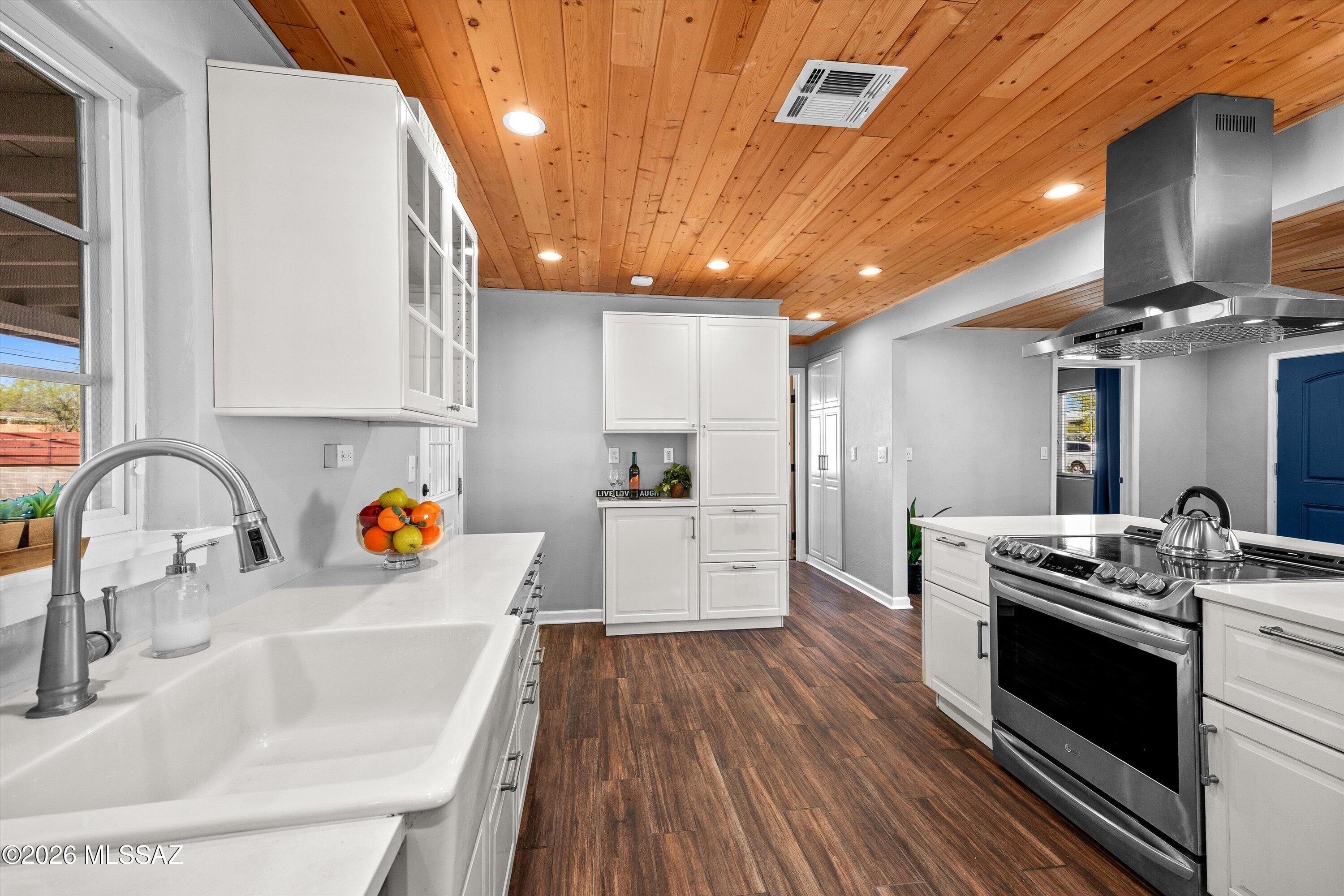 Blenman Annex - Residential