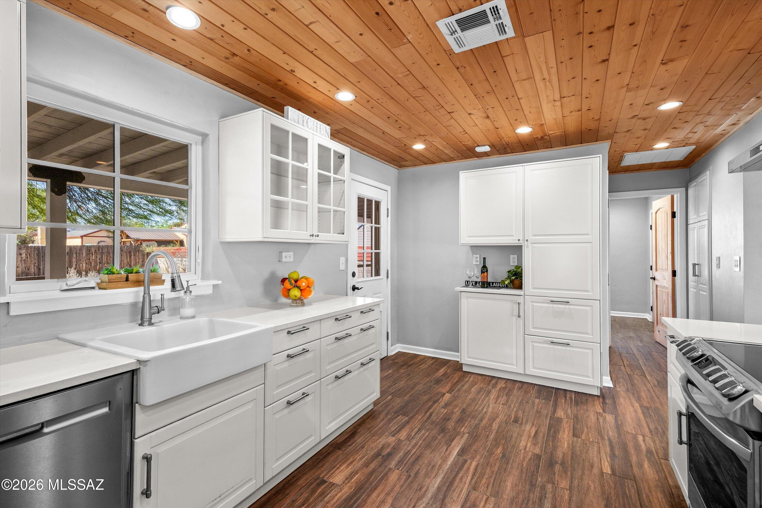 Blenman Annex - Residential