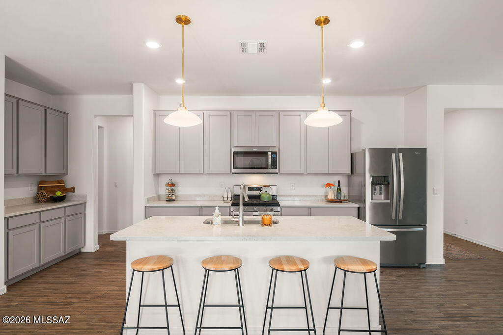 Bella Tierra - Residential
