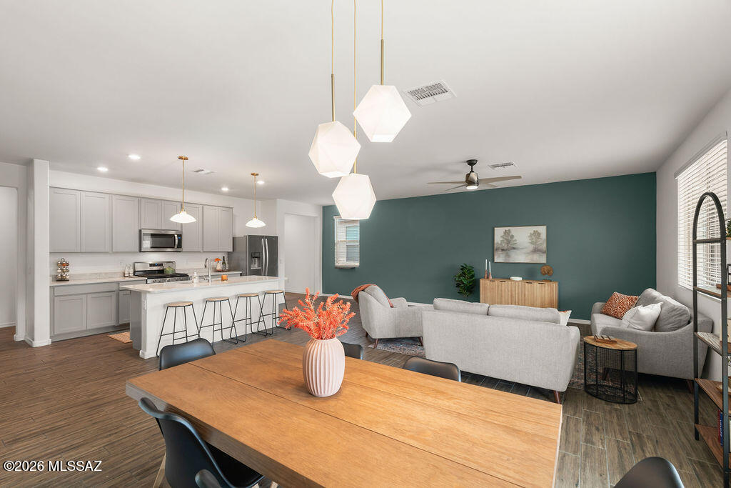 Bella Tierra - Residential