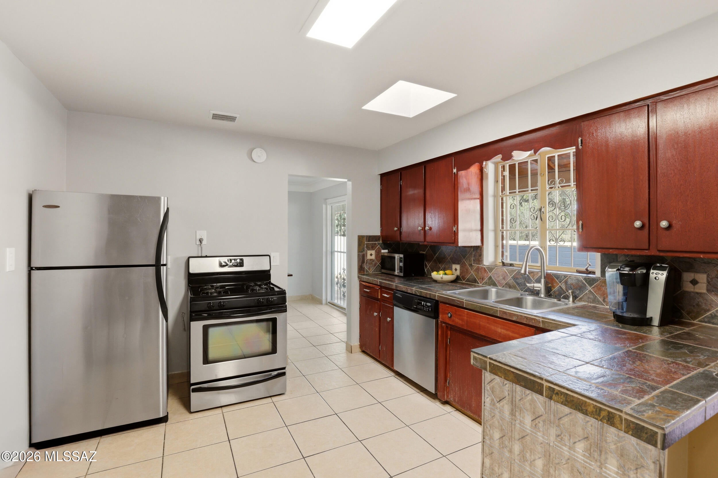Blenman Annex - Residential