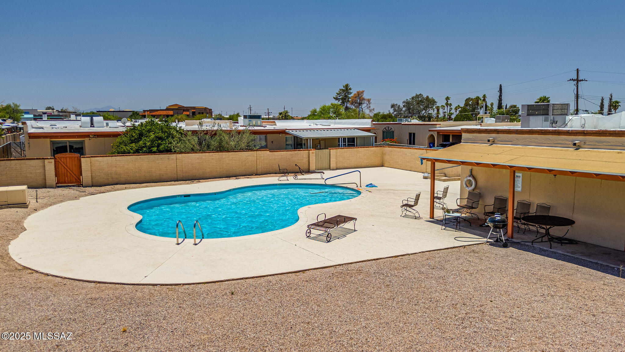Ciudad Natal Townhouses (1-50) - Residential