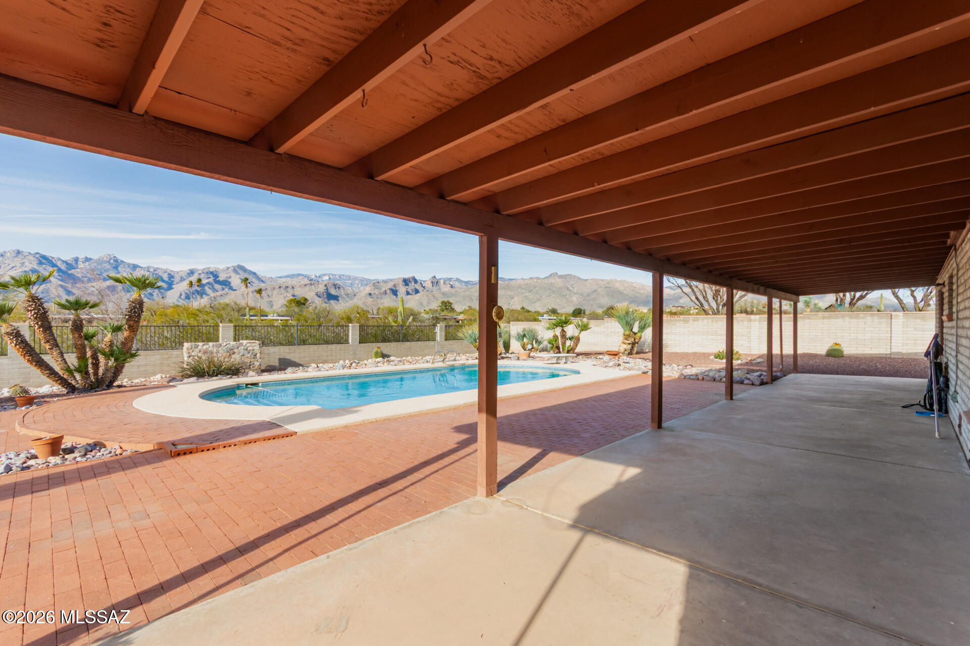 Tres Lomas East  (1-71) - Residential
