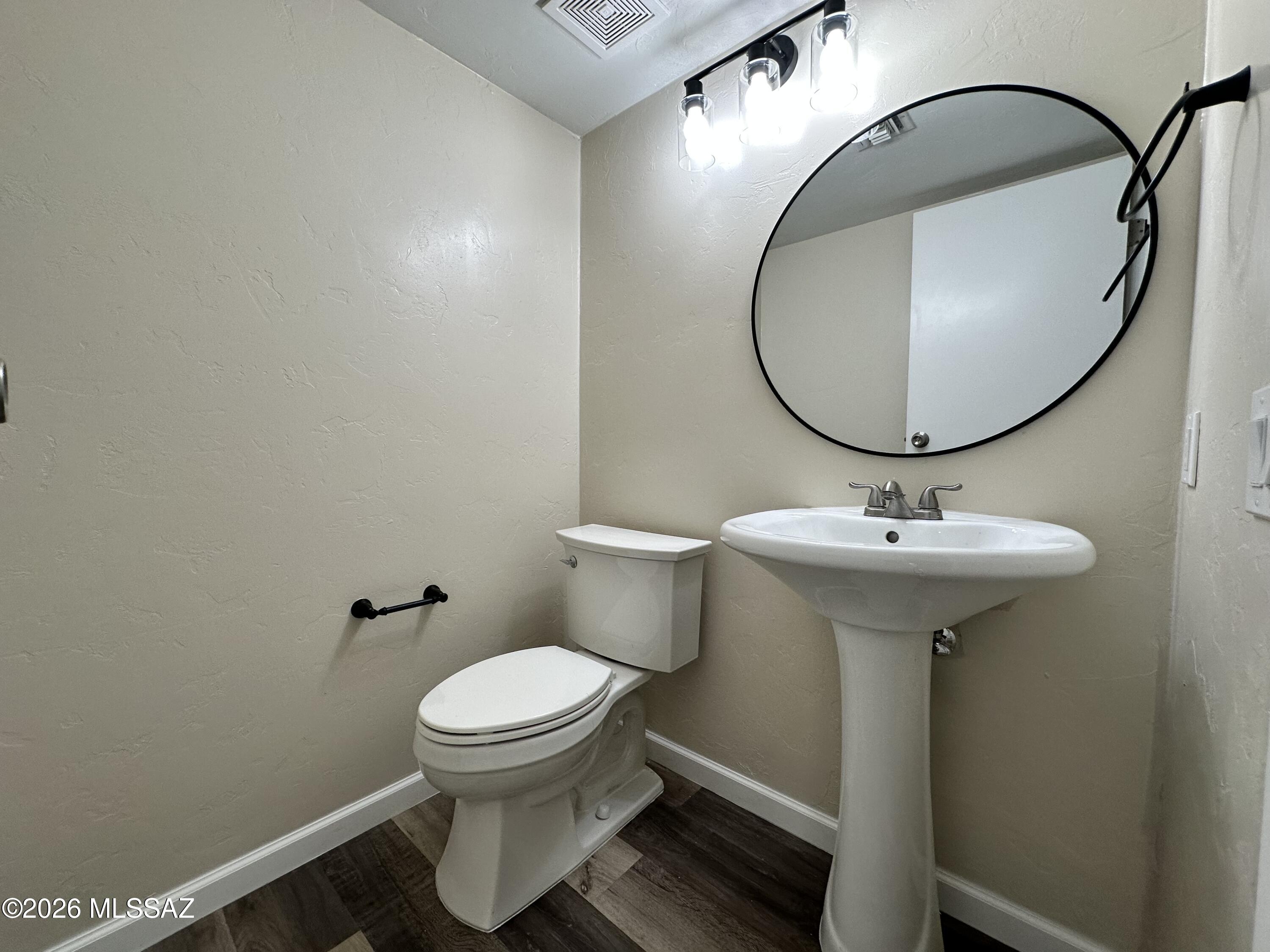 Saddlewood Ranch (1-285) - Residential Lease