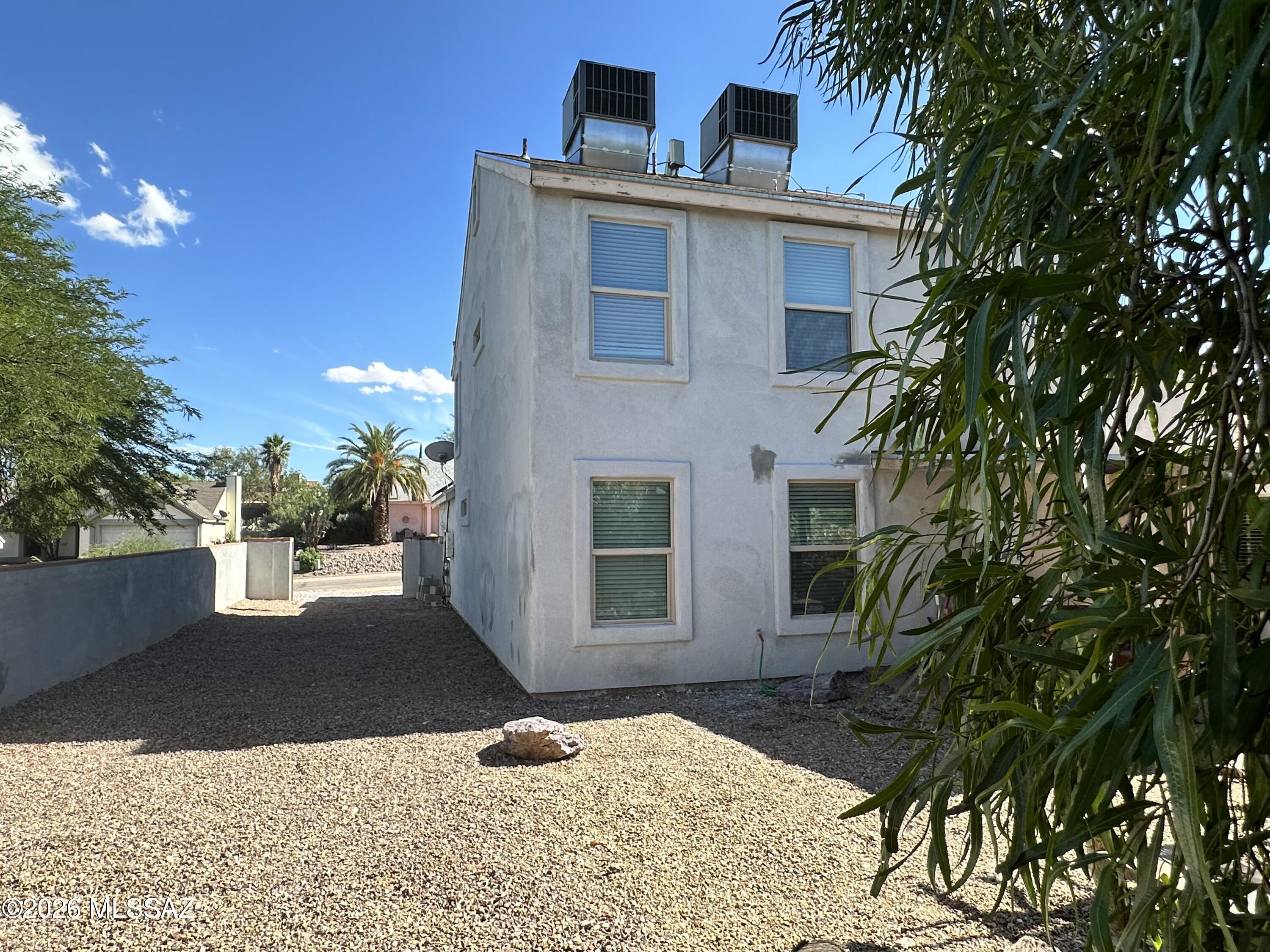 Saddlewood Ranch (1-285) - Residential Lease