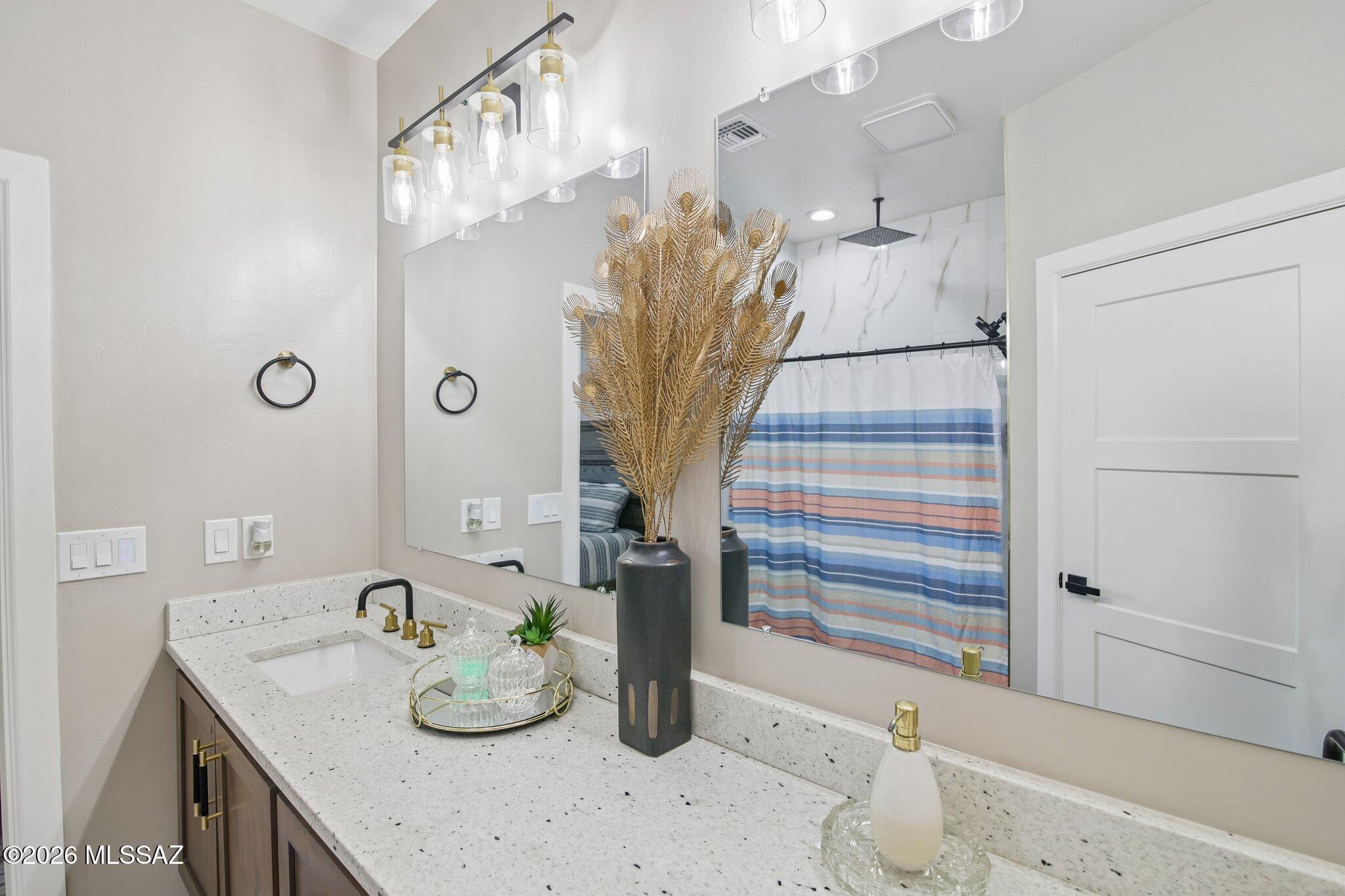 New Tucson Unit NO. 27 - Residential