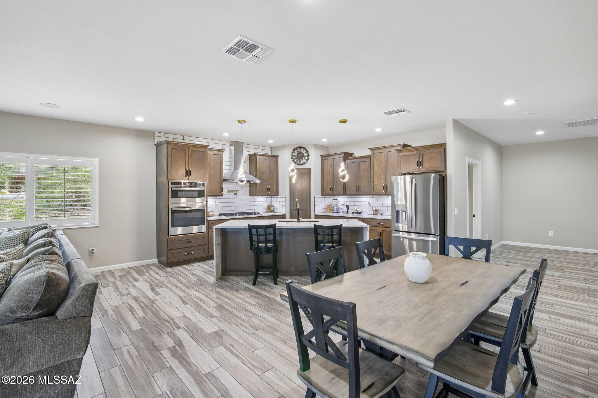New Tucson Unit NO. 27 - Residential