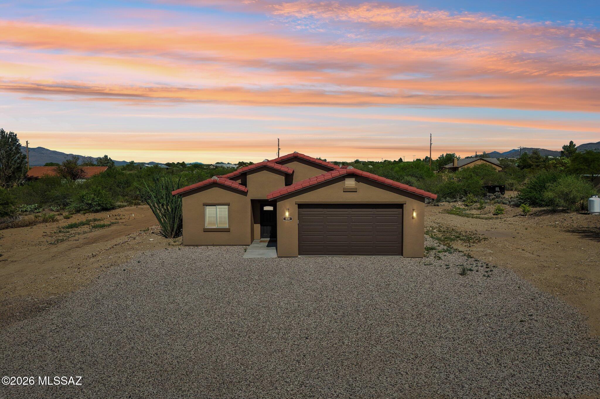 New Tucson Unit NO. 27 - Residential