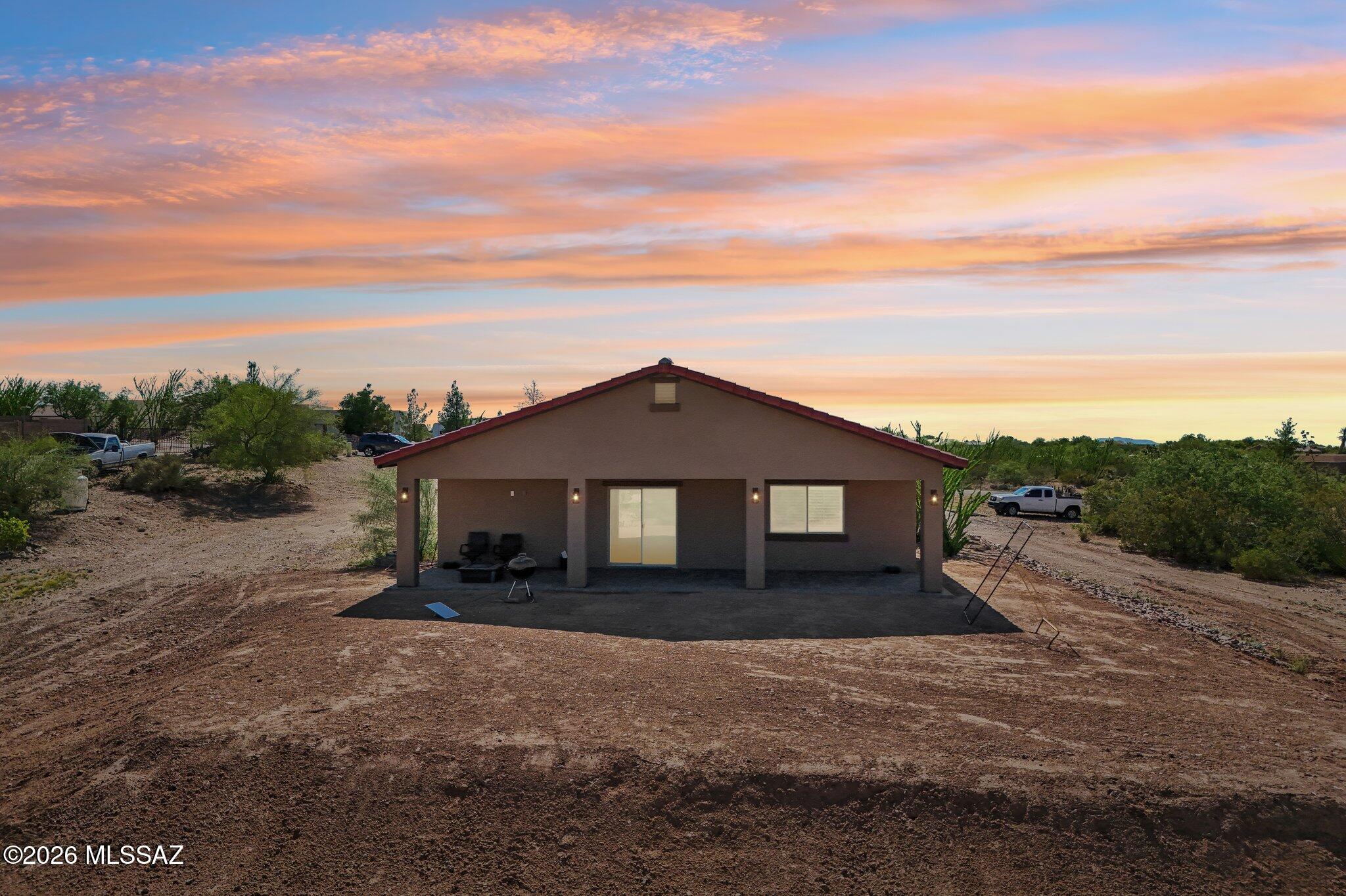 New Tucson Unit NO. 27 - Residential