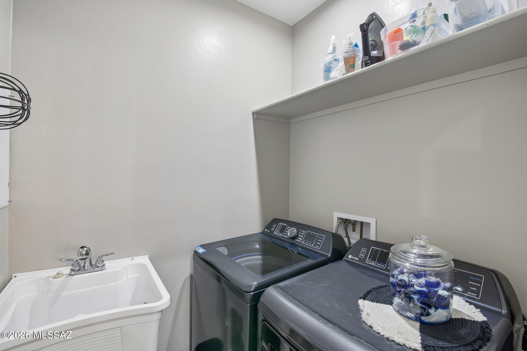 New Tucson Unit NO. 27 - Residential