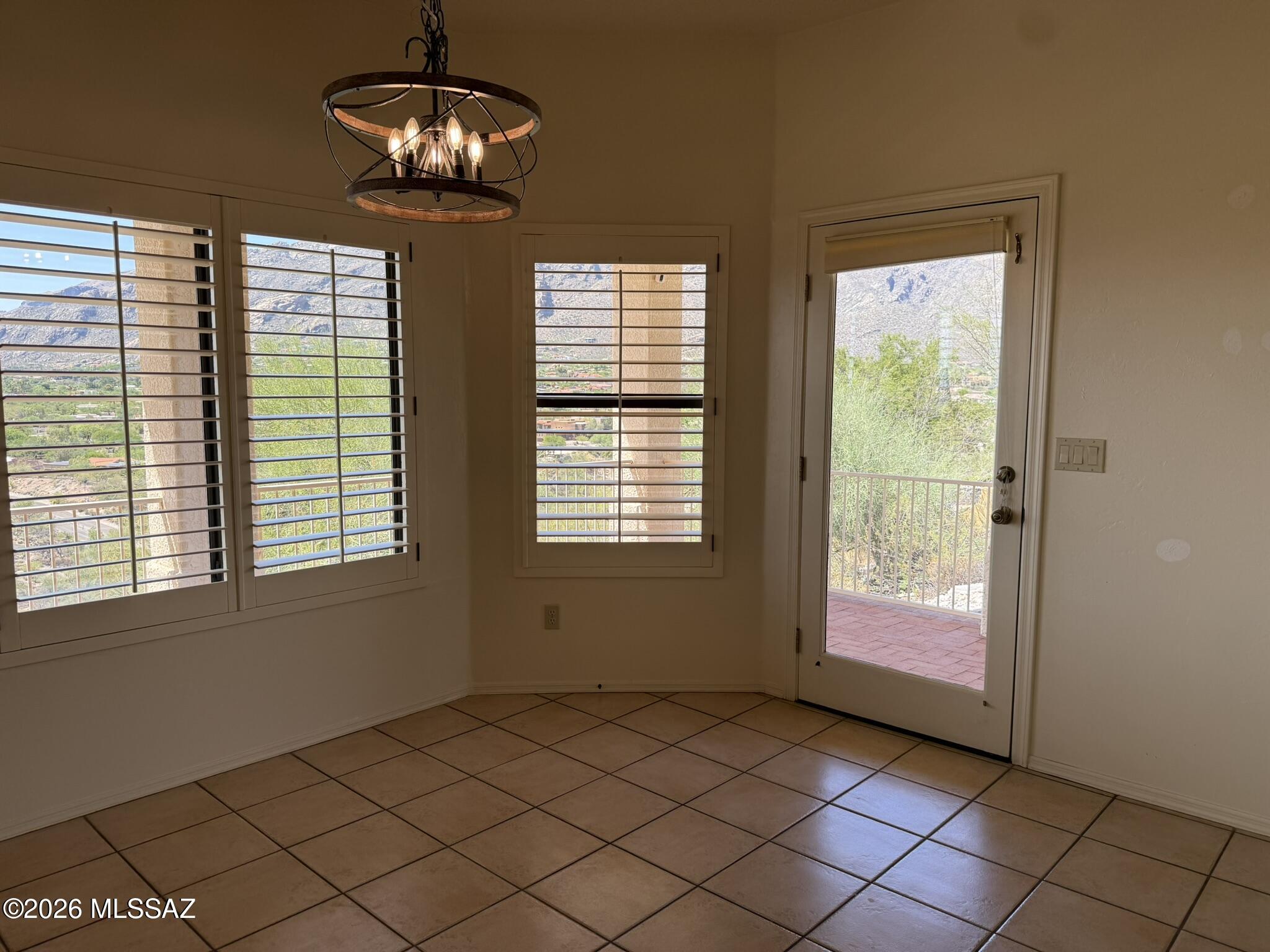 Alta Vista (99-145) - Residential Lease