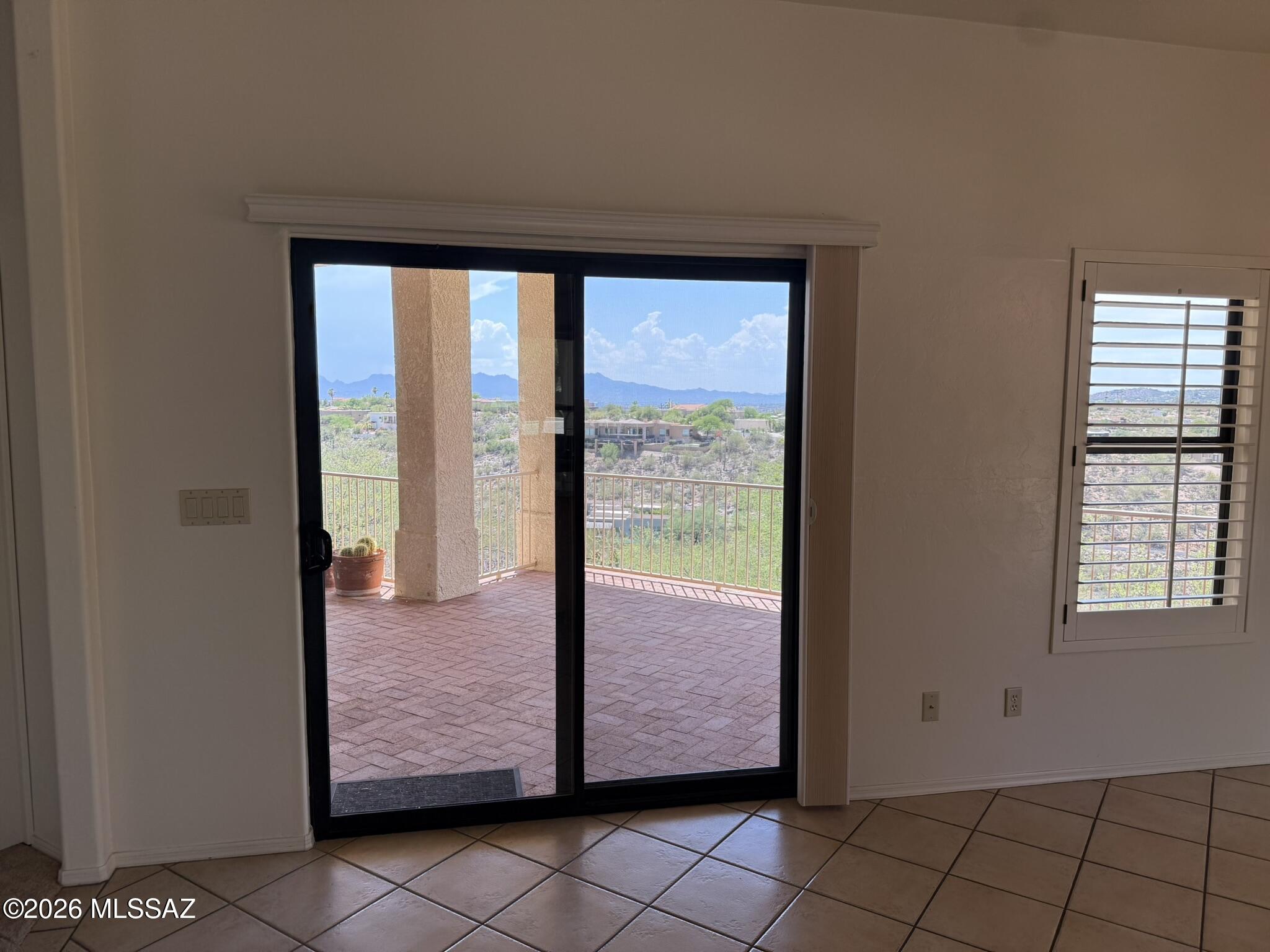 Alta Vista (99-145) - Residential Lease