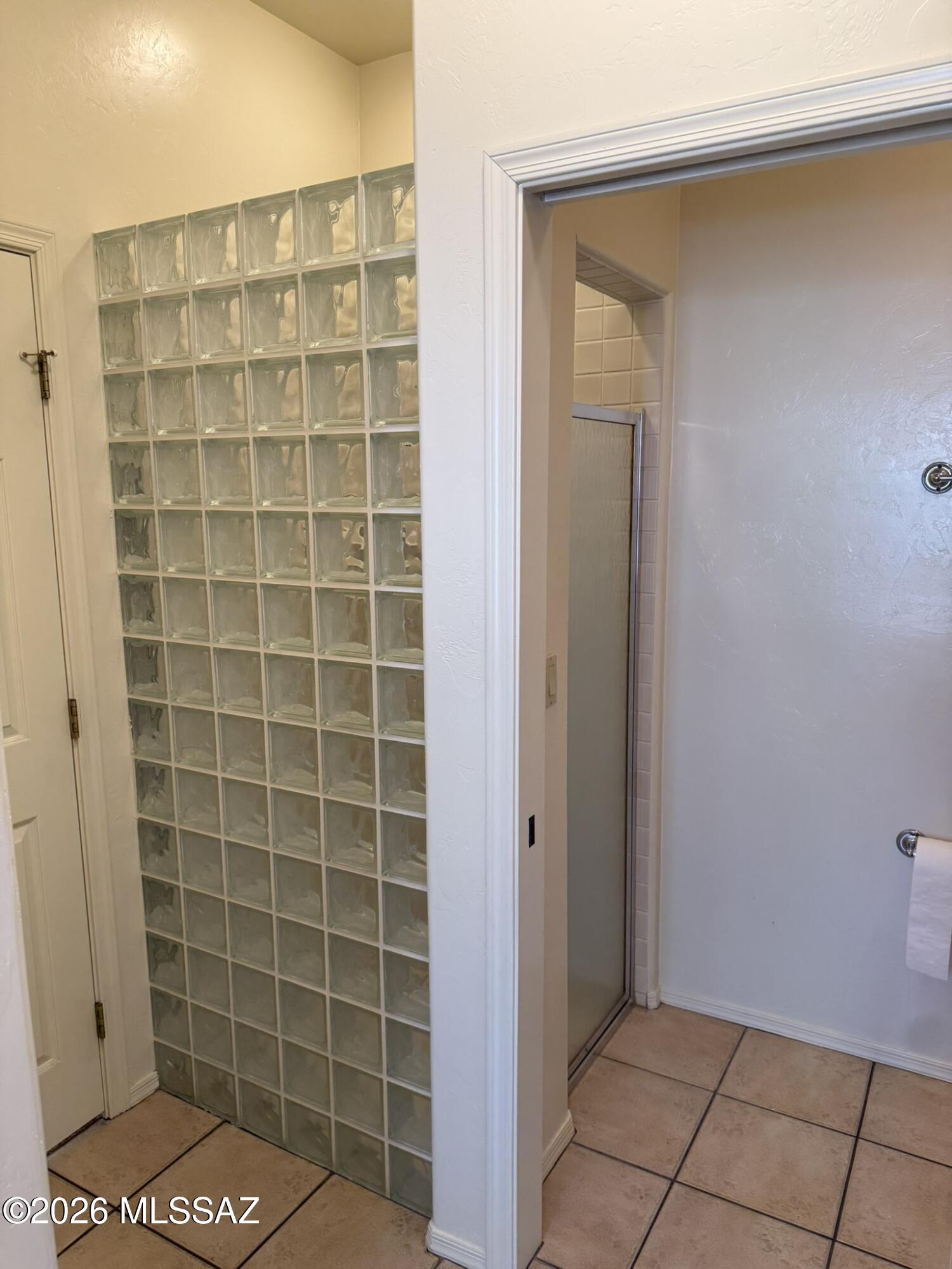 Alta Vista (99-145) - Residential Lease