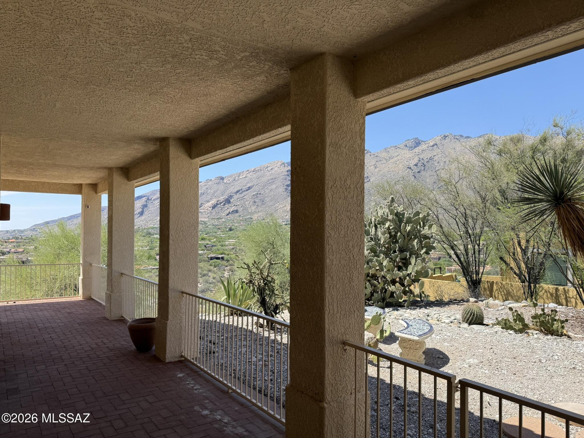Alta Vista (99-145) - Residential Lease